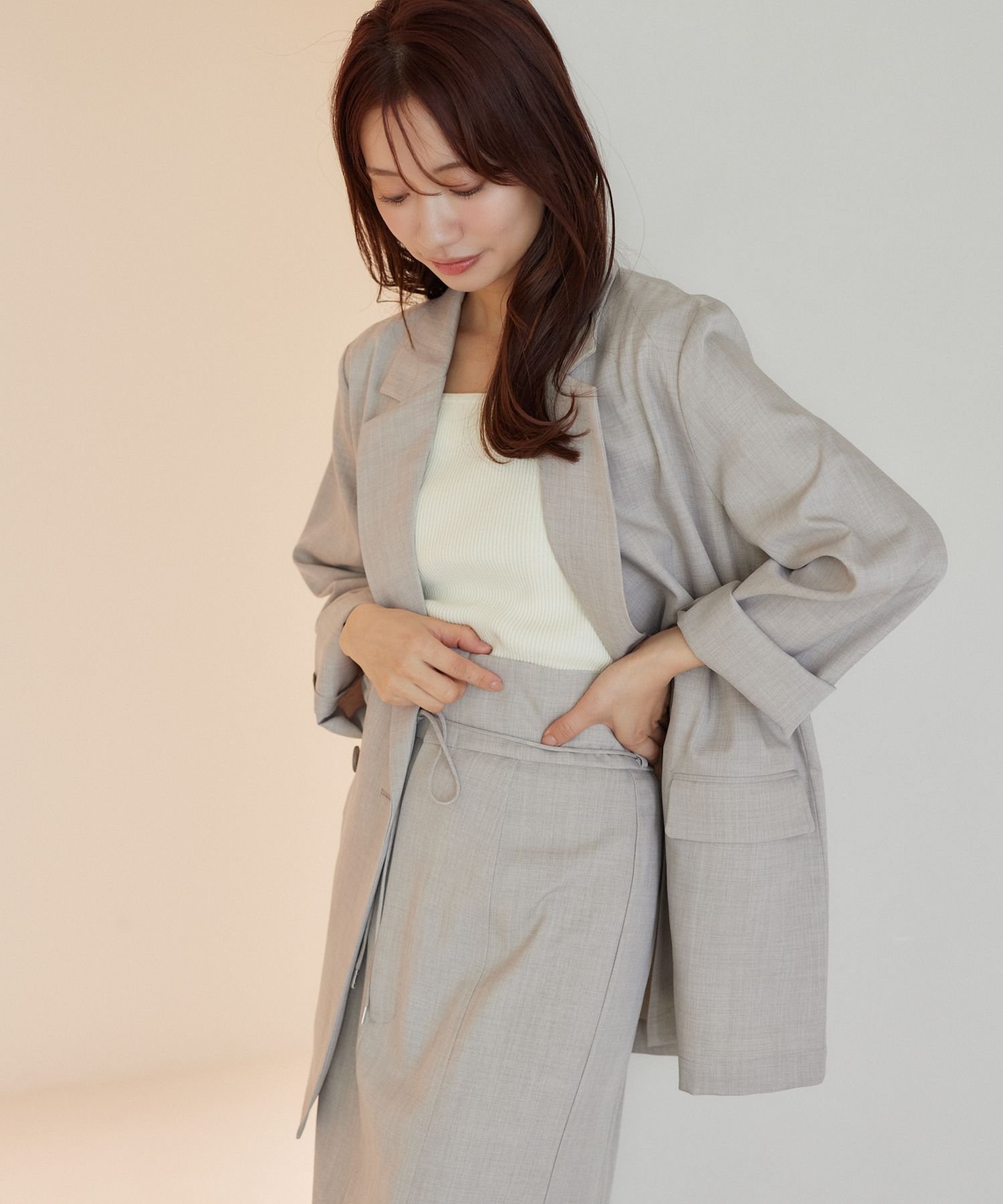 【ミスティ ウーマン/mysty woman】のライトダブルテーラードジャケット インテリア・キッズ・メンズ・レディースファッション・服の通販 founy(ファニー) 　ファッション　Fashion　レディースファッション　Fashion for Women　アウター　Coat / Outerwear Collection　レディースジャケット・軽アウター　Jackets　テーラードジャケット / 通勤・きれいめスタイル　Tailored Jackets & Blazers　おすすめ　Recommended / Our Picks　ジャケット　Jacket, Outerwear　ダウン　Down, Puffer　フレア　Flare, Flared　リラックス　Relax, Relaxed Fit　グレー12|ID: prp329100004647158 ipo3291000000033546028