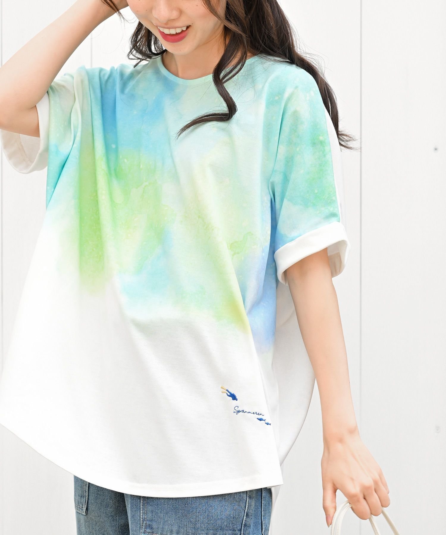 【アールピーエス/rps】のダイバーシシュウワイドTシャツ インテリア・キッズ・メンズ・レディースファッション・服の通販 founy(ファニー) 　ファッション　Fashion　レディースファッション　Fashion for Women　トップス・カットソー　Cut & Sew Tops　シャツ・ブラウス・オフィスカジュアル　Elegant Blouses & Button-Ups　ロングTシャツ・Tシャツ　Longline T-Shirts & Tees　カットソー　Cut and Sewn Top　グラデーション　Gradient, Ombre　パステル　Pastel, Soft Color　プリント　Print, Printed Pattern　リラックス　Relax, Relaxed Fit　ロールアップ　Roll-Up, Cuffed Hem　ワイド　Wide, Wide Fit　再入荷　Restock / Back in Stock　吸水　Absorbent, Quick-Dry　グリーン|ID: prp329100004647213 ipo3291000000033546278