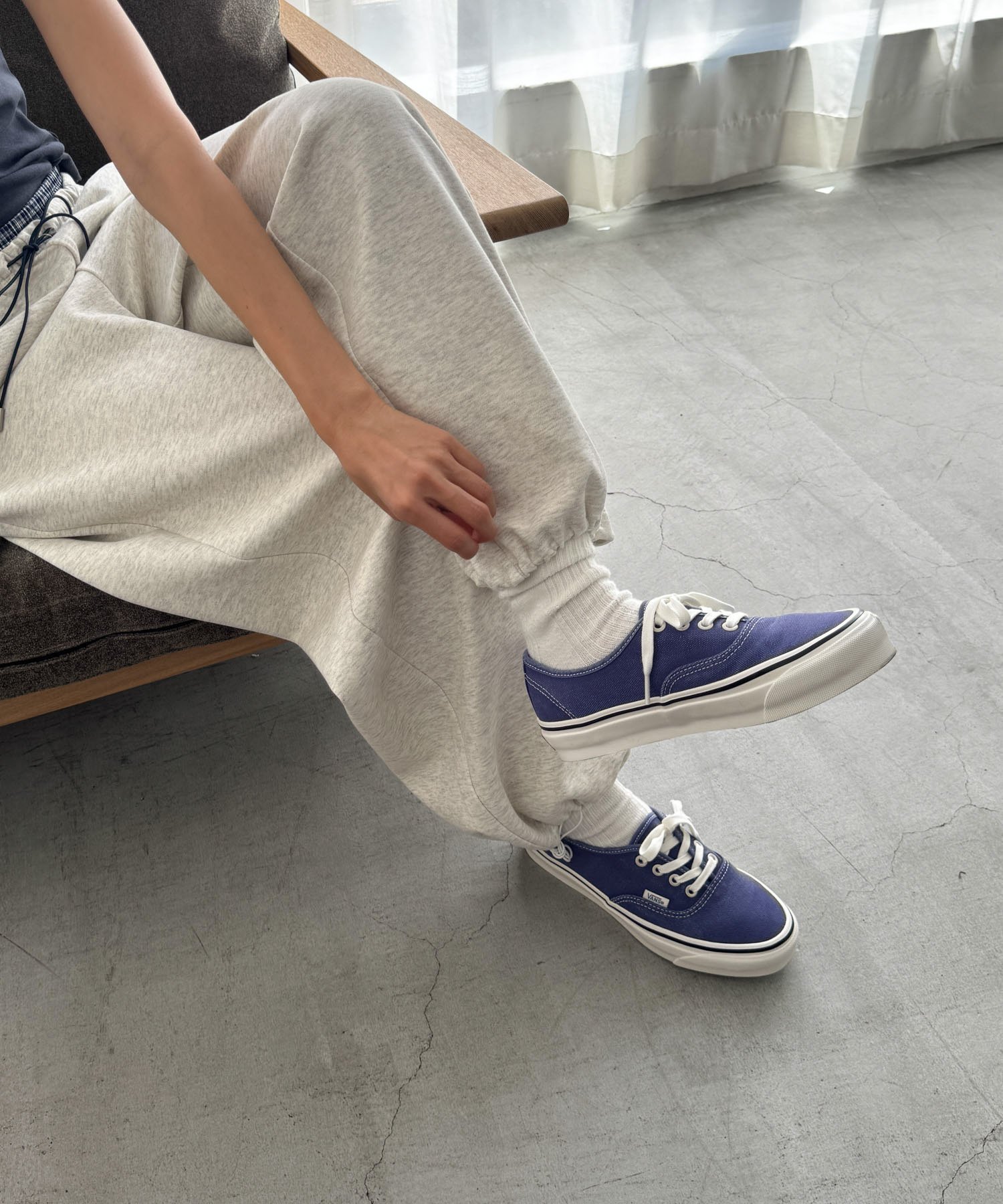 【キャナルジーン/CANAL JEAN】のVANS LX Authentic 44/VN000EBN インテリア・キッズ・メンズ・レディースファッション・服の通販 founy(ファニー) 　ファッション　Fashion　レディースファッション　Fashion for Women　インソール　Shoe Insole　カリフォルニア　California, Cali Style　キャンバス　Canvas, Canvas Fabric　シューズ　Shoes, Footwear　シンプル　Simple, Minimal　スニーカー　Sneakers, Trainers　スポーツ　Sports, Activewear　フォーム　Form　ワンポイント　One Point, Statement Accent　ブルー系ソノタ|ID: prp329100004647383 ipo3291000000033547983