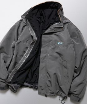 【フリークスストア/FREAK'S STORE】のリバーシブルライナーセット 4way スタンドカラー ブルゾン / ナイロンフリース ライナーセット / 2枚セット 【限定展開】 25AW 人気、トレンドファッション・服の通販 founy(ファニー) ファッション Fashion メンズファッション Fashion for Men ヴィンテージ Vintage Style カットソー Cut and Sewn Top カーゴパンツ Cargo Pants, Utility Pants 今季 This Season, Current Season シンプル Simple, Minimal スタンド Stand Collar, Upright Stand スラックス Slacks, Dress Pants デニム Denim, Jeans Material トレンド Trend, Trending Now ドローコード Drawcord, Drawstring Cord 定番 Standard, Basic Item ビッグ Big, Oversized ブルゾン Blouson, Bomber Jacket ボトム Bottoms, Lower Wear 防寒 Cold Protection, Winter-Ready ライナー Liner, Inner Layer リバーシブル Reversible, Two-Sided ワイド Wide, Wide Fit ワンポイント One Point, Statement Accent A/W・秋冬 Autumn/Winter 冬 Winter / This Winter おすすめ Recommended / Our Picks 2025年 2025 2025-2026秋冬・A/W Autumn/Winter 2025–26 AW25–26 |ID:prp329100004647477