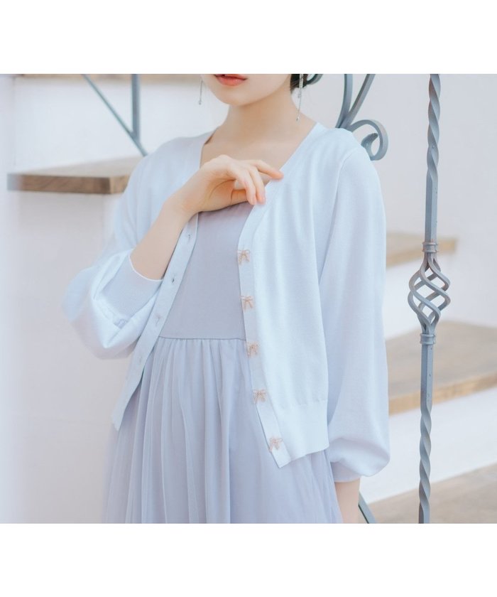 【ウィルセレクション/WILLSELECTION】のリボンボタンVネックカーディガン インテリア・キッズ・メンズ・レディースファッション・服の通販 founy(ファニー) https://founy.com/ ファッション Fashion レディースファッション Fashion for Women トップス・カットソー Cut & Sew Tops カーディガン・羽織り Layered Style Cardigans Vネックトップス V-Neck Tops / V-Cut Neckline Shirts カーディガン Cardigan, Knitwear スウィート Sweet, Cute Style スリーブ Sleeve, Long Sleeve / Short Sleeve ドレープ Drape, Draping Fabric リボン Ribbon, Bow エレガント 上品 Elegant 長袖 Long Sleeve, Full Sleeve |ID: prp329100004647494 ipo3291000000033549040