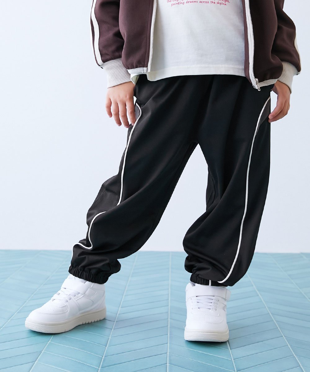 【デビロック/devirock / KIDS】の【イージーウォッシュ】乾燥機OK えらべるデザイン アソートパンツ スウェット 25AW インテリア・キッズ・メンズ・レディースファッション・服の通販 founy(ファニー) 　ファッション　Fashion　キッズファッション　Fashion for Kids　ボトムス　Bottoms　スウェット / スエット　Sweatshirt, Sweatwear　ストレッチ　Stretch, Stretchy Fabric　スニーカー　Sneakers, Trainers　トレンド　Trend, Trending Now　なめらか　Smooth, Silky Texture　おすすめ　Recommended / Our Picks　2025年　2025　2025-2026秋冬・A/W　Autumn/Winter 2025–26 AW25–26　041-切替-ブラック|ID: prp329100004647509 ipo3291000000033636509