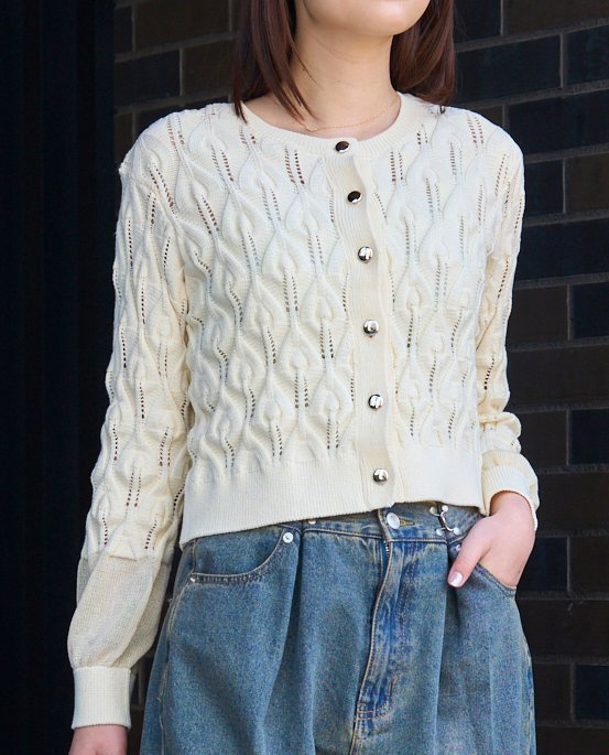 【その他のブランド/Other】のシアー切替ショートカーディガン インテリア・キッズ・メンズ・レディースファッション・服の通販 founy(ファニー) https://founy.com/ ファッション Fashion レディースファッション Fashion for Women トップス・カットソー Cut & Sew Tops カーディガン・羽織り Layered Style Cardigans おすすめ Recommended / Our Picks カーディガン Cardigan, Knitwear キャミソール Camisole, Spaghetti Strap Top コンパクト Compact, Small Size シアー Sheer, See-Through ショート Short, Short Length タンク Tank Top, Sleeveless Top デニム Denim, Jeans Material トレンド Trend, Trending Now バランス Balance, Style Balance フェミニン Feminine, Girly フレア Flare, Flared リネン Linen, Linen Fabric リラックス Relax, Relaxed Fit 切替 Switching, Contrast Panel 夏 Summer |ID: prp329100004647634 ipo3291000000033550277