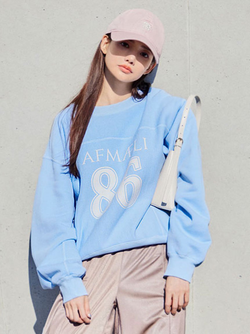 【スナイデル/SNIDEL】のナンバーロゴスウェット インテリア・キッズ・メンズ・レディースファッション・服の通販 founy(ファニー) 　ファッション　Fashion　レディースファッション　Fashion for Women　トップス・カットソー　Cut & Sew Tops　レディースパーカー・カジュアルフーディー　Casual Hoodies & Sweatshirts　スウェット・クルーネックトップス　Sweatshirts & Crewnecks / Relaxed Fit Sweat Tops　ヴィンテージ　Vintage Style　ストレート　Straight, Straight Cut　スポーツ　Sports, Activewear　フェミニン　Feminine, Girly　フロント　Front, Front Design　おすすめ　Recommended / Our Picks　LBLU[081]|ID: prp329100004647650 ipo3291000000033550403