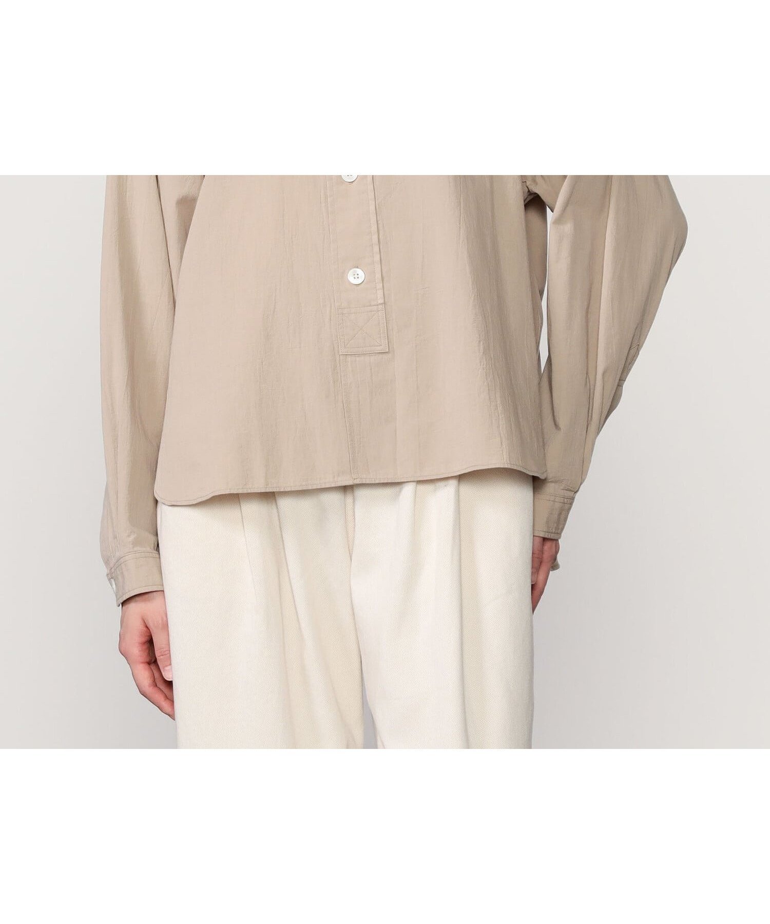 【ビショップ/Bshop】のバンドカラー 長袖シャツ SOLID WOMEN インテリア・キッズ・メンズ・レディースファッション・服の通販 founy(ファニー) 　ファッション　Fashion　レディースファッション　Fashion for Women　トップス・カットソー　Cut & Sew Tops　シャツ・ブラウス・オフィスカジュアル　Elegant Blouses & Button-Ups　テクスチャー　Texture, Textured Fabric　フロント　Front, Front Design　ループ　Loop, Loop Knit　ワッシャー　Washer, Crinkled Finish　長袖　Long Sleeve, Full Sleeve　BEIGE|ID: prp329100004647670 ipo3291000000033550584