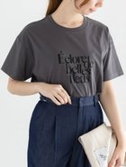 【テチチ/Te chichi】のデザインロゴプリントTシャツ《2025summer catalog item》 チャコールグレー|ID: prp329100004647887 ipo3291000000033554243