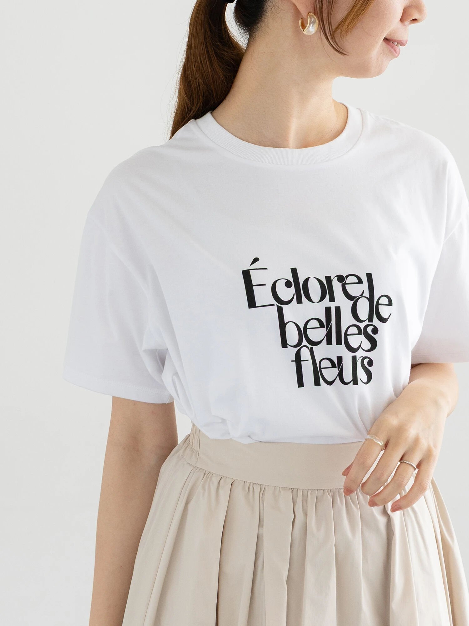 【テチチ/Te chichi】のデザインロゴプリントTシャツ《2025summer catalog item》 インテリア・キッズ・メンズ・レディースファッション・服の通販 founy(ファニー) 　ファッション　Fashion　レディースファッション　Fashion for Women　トップス・カットソー　Cut & Sew Tops　シャツ・ブラウス・オフィスカジュアル　Elegant Blouses & Button-Ups　ロングTシャツ・Tシャツ　Longline T-Shirts & Tees　2025年　2025　2025春夏・S/S　Spring/Summer 2025 SS25　おすすめ　Recommended / Our Picks　ジャケット　Jacket, Outerwear　ダウン　Down, Puffer　プリント　Print, Printed Pattern　人気　Popular, Best Seller　夏　Summer　雑誌　Magazine, Fashion Magazine　ブラック|ID: prp329100004647887 ipo3291000000033554245