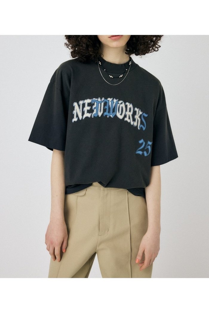 【マウジー/moussy】のNETWORKS FADED Tシャツ インテリア・キッズ・メンズ・レディースファッション・服の通販 founy(ファニー) https://founy.com/ ファッション Fashion レディースファッション Fashion for Women トップス・カットソー Cut & Sew Tops シャツ・ブラウス・オフィスカジュアル Elegant Blouses & Button-Ups ロングTシャツ・Tシャツ Longline T-Shirts & Tees おすすめ Recommended / Our Picks アクセサリー Fashion Accessories シューズ Shoes, Footwear バランス Balance, Style Balance ボトム Bottoms, Lower Wear ルーズ Loose, Oversized レギンス Leggings, Stretch Pants 人気 Popular, Best Seller 再入荷 Restock / Back in Stock |ID: prp329100004647894 ipo3291000000033554492
