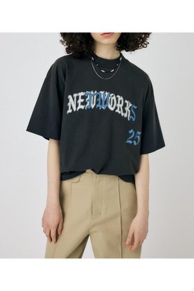 【マウジー/moussy】のNETWORKS FADED Tシャツ 人気、トレンドファッション・服の通販 founy(ファニー) ファッション Fashion レディースファッション Fashion for Women トップス・カットソー Cut & Sew Tops シャツ・ブラウス・オフィスカジュアル Elegant Blouses & Button-Ups ロングTシャツ・Tシャツ Longline T-Shirts & Tees おすすめ Recommended / Our Picks アクセサリー Fashion Accessories シューズ Shoes, Footwear バランス Balance, Style Balance ボトム Bottoms, Lower Wear ルーズ Loose, Oversized レギンス Leggings, Stretch Pants 人気 Popular, Best Seller 再入荷 Restock / Back in Stock |ID:prp329100004647894