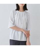 【インディヴィ/INDIVI】の【通勤/きれいめ】柄タックブラウス ホワイト|ID: prp329100004647961 ipo3291000000033555429