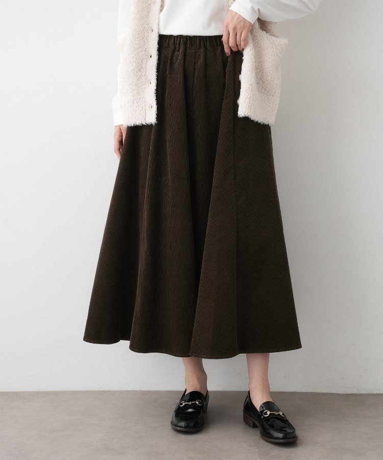 【デッサン/Dessin】のコーデュロイフレアスカート 人気、トレンドファッション・服の通販 founy(ファニー) 　ファッション　Fashion　レディースファッション　Fashion for Women　スカート　Skirts　Aライン・フレアスカート　A-Line & Flared Skirts　おすすめ　Recommended / Our Picks　コーデュロイ　Corduroy, Cord Fabric　ショート　Short, Short Length　スウェット / スエット　Sweatshirt, Sweatwear　スニーカー　Sneakers, Trainers　タートル　Turtleneck, Turtle Collar　ダウン　Down, Puffer　フェミニン　Feminine, Girly　フレア　Flare, Flared　ポケット　Pocket, Pocket Detail　ロング　Long, Long-Length　A/W・秋冬　Autumn/Winter　 other-1|ID: prp329100004647972 ipo3291000000033555516