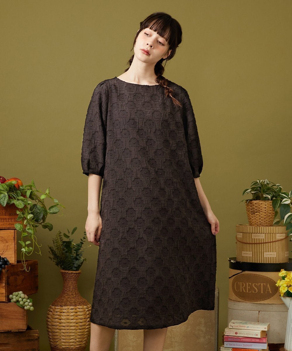 【ホコモモラ/Jocomomola】のFloracion フラワージャカードワンピース インテリア・キッズ・メンズ・レディースファッション・服の通販 founy(ファニー) 　ファッション　Fashion　レディースファッション　Fashion for Women　ワンピース　Dresses　インナー　Innerwear　春　Spring　秋　Autumn　カーディガン　Cardigan, Knitwear　シンプル　Simple, Minimal　ジャカード／ジャガード　Jacquard, Woven Pattern　ジャケット　Jacket, Outerwear　ポケット　Pocket, Pocket Detail　無地　Plain, Solid Color　冬　Winter / This Winter　おすすめ　Recommended / Our Picks　夏　Summer　エレガント 上品　Elegant　ブラック|ID: prp329100004647994 ipo3291000000033555738