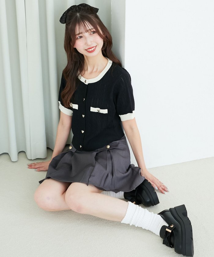 【マジェスティック レゴン/MAJESTIC LEGON】のバイカラーケーブルニットカーデ インテリア・キッズ・メンズ・レディースファッション・服の通販 founy(ファニー) https://founy.com/ ファッション Fashion レディースファッション Fashion for Women トップス・カットソー Cut & Sew Tops ニット Knit Tops & Sweaters アクセサリー Fashion Accessories カーディガン Cardigan, Knitwear コンパクト Compact, Small Size スリーブ Sleeve, Long Sleeve / Short Sleeve 透かし Cut-Out, Lacework ダウン Down, Puffer マーメイド Mermaid, Fishtail Silhouette ミニスカート Mini Skirt, Short Skirt ロング Long, Long-Length 再入荷 Restock / Back in Stock エレガント 上品 Elegant |ID: prp329100004647999 ipo3291000000033555774