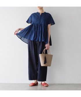 【アフタヌーンティー リビング/Afternoon Tea LIVING】のインド綿ボイル切替ブラウス 人気、トレンドファッション・服の通販 founy(ファニー) ファッション Fashion レディースファッション Fashion for Women トップス・カットソー Cut & Sew Tops シャツ・ブラウス・オフィスカジュアル Elegant Blouses & Button-Ups インド Indian Textile ギャザー Gathered, Ruffled 切替 Switching, Contrast Panel 軽量 Lightweight, Ultra Light シアー Sheer, See-Through シンプル Simple, Minimal スキッパー Skipper, Open Collar ネップ Nepp, Slub Yarn バランス Balance, Style Balance エレガント 上品 Elegant |ID:prp329100004648117