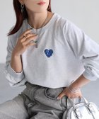 【リベリー/Riberry】のハートロゴラメ刺繍ラグランスウェットトレーナー オートミール×ブルー|ID: prp329100004648133 ipo3291000000033557390