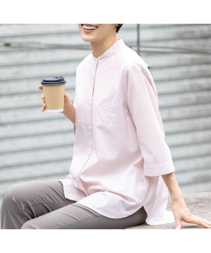 【デコイ/DECOY Since1981】のフロントレースブラウス インテリア・キッズ・メンズ・レディースファッション・服の通販 founy(ファニー) https://founy.com/ ファッション Fashion レディースファッション Fashion for Women トップス・カットソー Cut & Sew Tops シャツ・ブラウス・オフィスカジュアル Elegant Blouses & Button-Ups アイレット Eyelet Lace シンプル Simple, Minimal フロント Front, Front Design レース Lace, Lace Fabric 透かし Cut-Out, Lacework |ID: prp329100004648148 ipo3291000000033557526