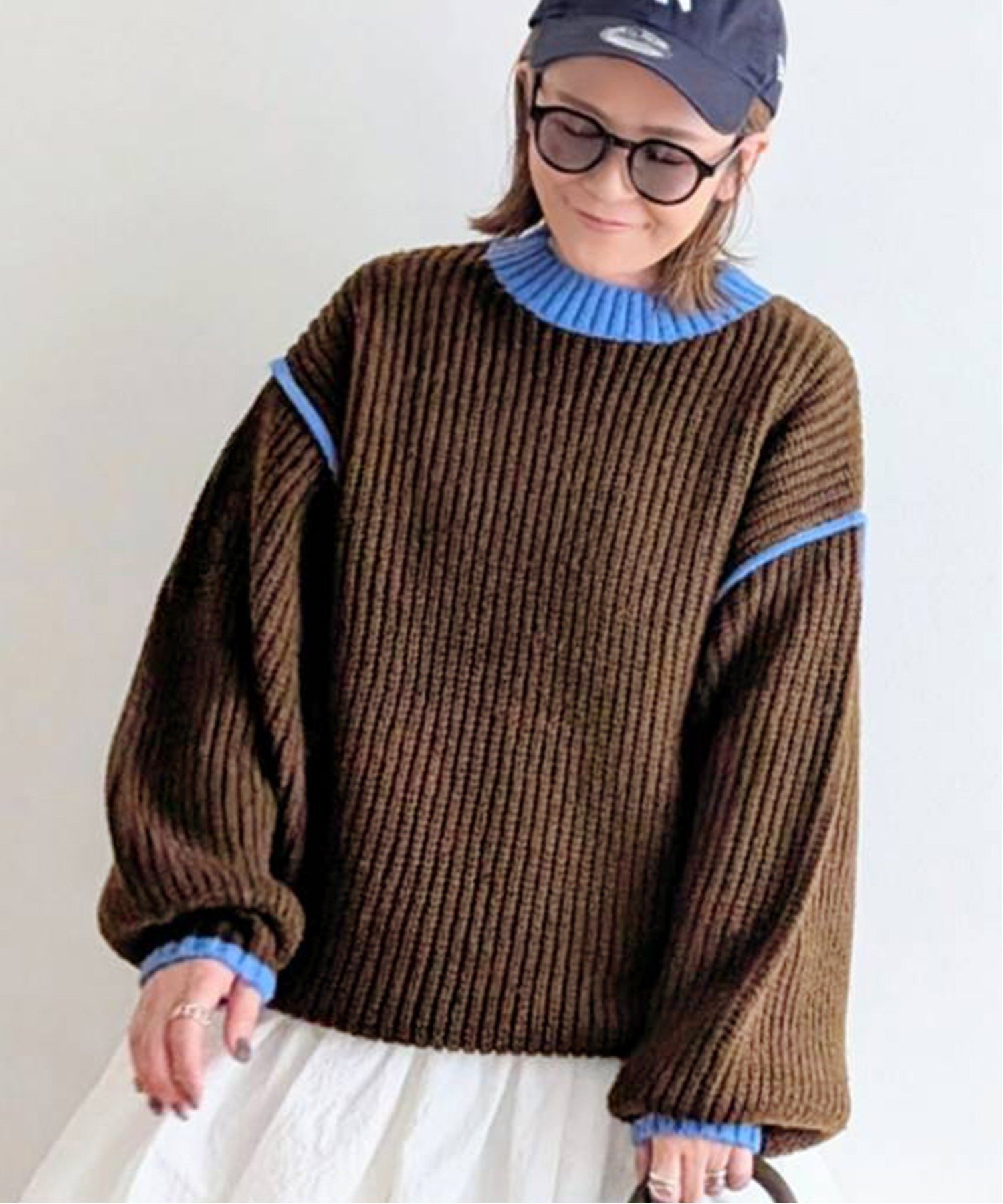 【ノッチ/notch】の【notch. by yui 】オーバーサイズバイカラーニット 2025AW インテリア・キッズ・メンズ・レディースファッション・服の通販 founy(ファニー) 　ファッション　Fashion　レディースファッション　Fashion for Women　トップス・カットソー　Cut & Sew Tops　ニット　Knit Tops & Sweaters　インナー　Innerwear　デニム　Denim, Jeans Material　人気　Popular, Best Seller　ベーシック　Basic, Essential　リラックス　Relax, Relaxed Fit　おすすめ　Recommended / Our Picks　2025年　2025　2025-2026秋冬・A/W　Autumn/Winter 2025–26 AW25–26　ブラウン|ID: prp329100004648181 ipo3291000000034459230