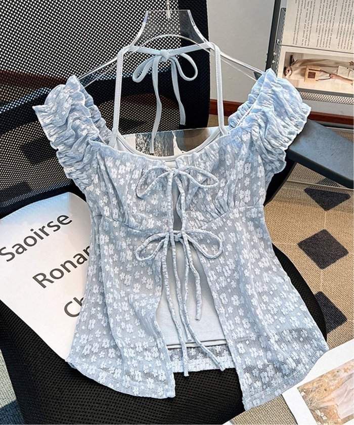 【チェルカ/CERCA】のChiina/キャミソールSet パフスリーブ レースブラウス ビスチェ インテリア・キッズ・メンズ・レディースファッション・服の通販 founy(ファニー) https://founy.com/ ファッション Fashion レディースファッション Fashion for Women トップス・カットソー Cut & Sew Tops キャミソール&ノースリーブ Camisoles & Sleeveless Tops シャツ・ブラウス・オフィスカジュアル Elegant Blouses & Button-Ups ビスチェ Bustiers & Corset Tops / Layered Bustier Style おすすめ Recommended / Our Picks カーゴパンツ Cargo Pants, Utility Pants ガーリー Girly, Feminine Style キャミソール Camisole, Spaghetti Strap Top スリーブ Sleeve, Long Sleeve / Short Sleeve ダウン Down, Puffer デニム Denim, Jeans Material ビスチェ Bustier, Corset Top レース Lace, Lace Fabric 再入荷 Restock / Back in Stock 透かし Cut-Out, Lacework |ID: prp329100004648233 ipo3291000000033558449