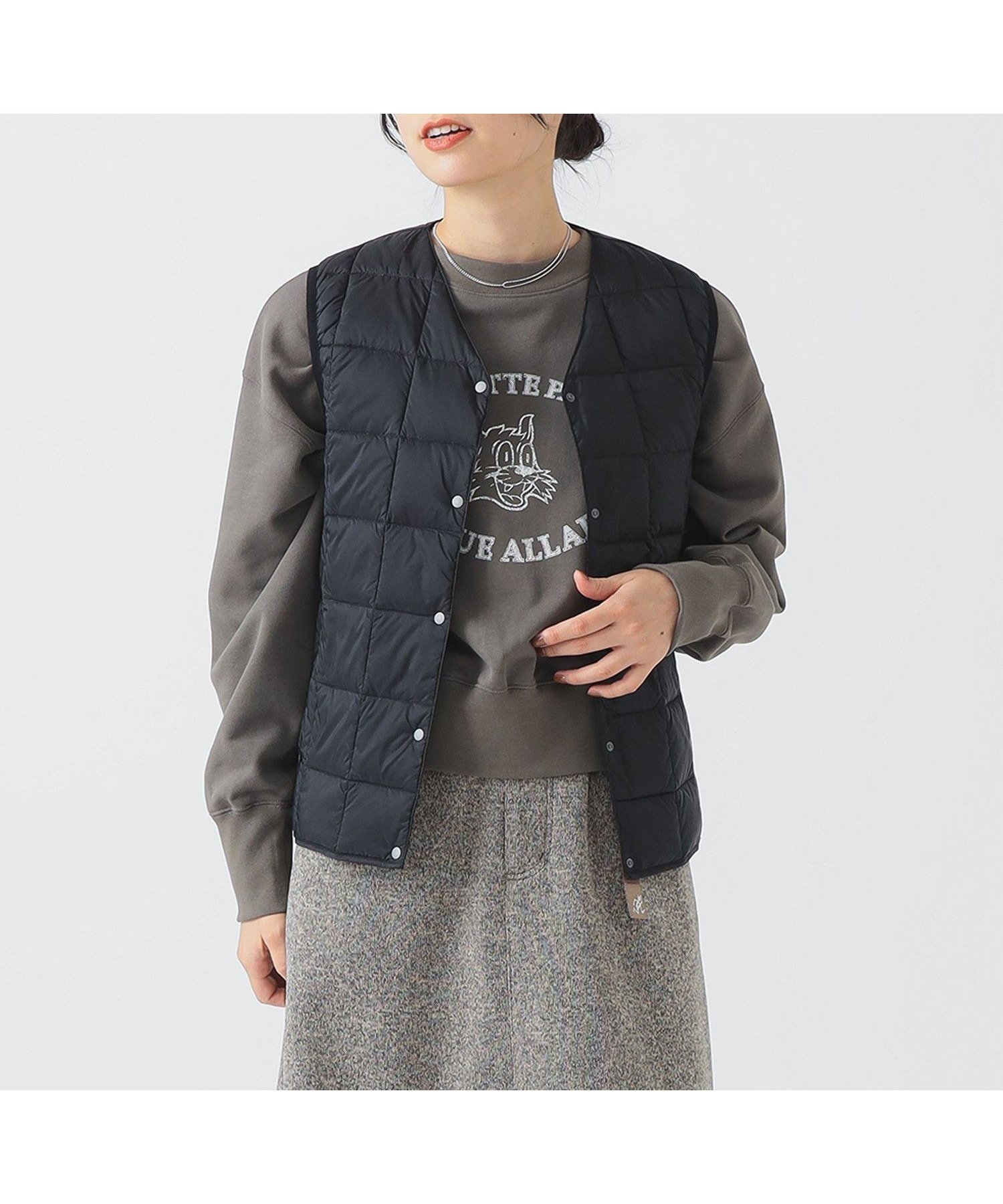 【ビーミングライフストアバイビームス/B:MING LIFE STORE by BEAMS】のTAION / インナーダウン ベスト(M~XL) 25AW 秋冬 インテリア・キッズ・メンズ・レディースファッション・服の通販 founy(ファニー) 　ファッション　Fashion　レディースファッション　Fashion for Women　アウター　Coat / Outerwear Collection　トップス・カットソー　Cut & Sew Tops　ベスト&ジレ / 重ね着スタイル　Vests & Gilets　インナー　Innerwear　キルト　Quilt, Quilted Fabric　シャツワンピ　Shirt Dress, Shirt One-Piece　シンプル　Simple, Minimal　スクエア　Square, Square Shape　タフタ　Taffeta, Structured Fabric　ダウン　Down, Puffer　定番　Standard, Basic Item　バランス　Balance, Style Balance　パーカー　Hoodie, Parka　ベスト　Vest, Waistcoat　A/W・秋冬　Autumn/Winter　おすすめ　Recommended / Our Picks　エレガント 上品　Elegant　2025年　2025　2025-2026秋冬・A/W　Autumn/Winter 2025–26 AW25–26　BLACK|ID: prp329100004648242 ipo3291000000033558538
