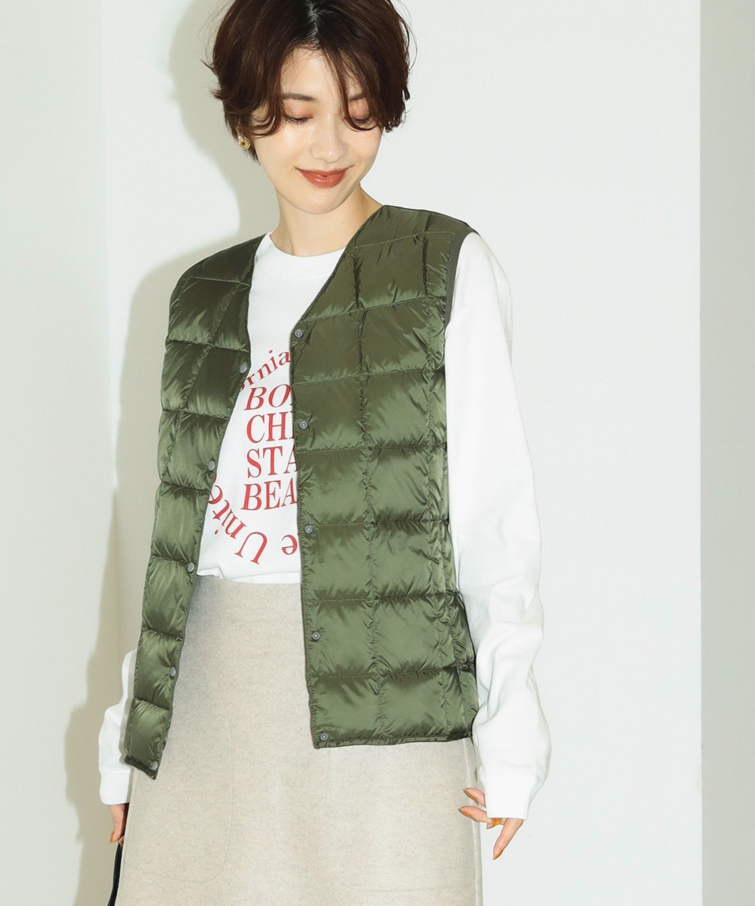 【ビーミングライフストアバイビームス/B:MING LIFE STORE by BEAMS】のTAION / インナーダウン ベスト(M~XL) 25AW 秋冬 インテリア・キッズ・メンズ・レディースファッション・服の通販 founy(ファニー) 　ファッション　Fashion　レディースファッション　Fashion for Women　アウター　Coat / Outerwear Collection　トップス・カットソー　Cut & Sew Tops　ベスト&ジレ / 重ね着スタイル　Vests & Gilets　インナー　Innerwear　キルト　Quilt, Quilted Fabric　シャツワンピ　Shirt Dress, Shirt One-Piece　シンプル　Simple, Minimal　スクエア　Square, Square Shape　タフタ　Taffeta, Structured Fabric　ダウン　Down, Puffer　定番　Standard, Basic Item　バランス　Balance, Style Balance　パーカー　Hoodie, Parka　ベスト　Vest, Waistcoat　A/W・秋冬　Autumn/Winter　おすすめ　Recommended / Our Picks　エレガント 上品　Elegant　2025年　2025　2025-2026秋冬・A/W　Autumn/Winter 2025–26 AW25–26　DARK.OLIVE|ID: prp329100004648242 ipo3291000000033558540