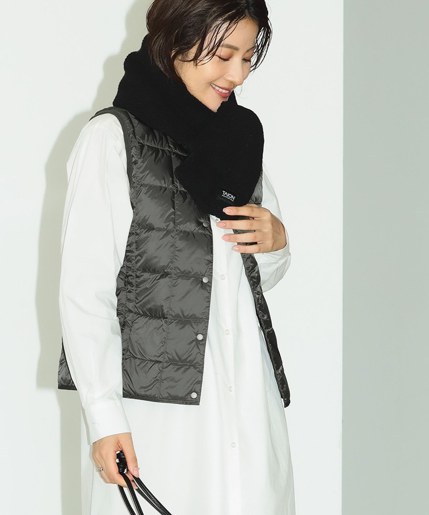 【ビーミングライフストアバイビームス/B:MING LIFE STORE by BEAMS】のTAION / インナーダウン ベスト(M~XL) 25AW 秋冬 インテリア・キッズ・メンズ・レディースファッション・服の通販 founy(ファニー) 　ファッション　Fashion　レディースファッション　Fashion for Women　アウター　Coat / Outerwear Collection　トップス・カットソー　Cut & Sew Tops　ベスト&ジレ / 重ね着スタイル　Vests & Gilets　インナー　Innerwear　キルト　Quilt, Quilted Fabric　シャツワンピ　Shirt Dress, Shirt One-Piece　シンプル　Simple, Minimal　スクエア　Square, Square Shape　タフタ　Taffeta, Structured Fabric　ダウン　Down, Puffer　定番　Standard, Basic Item　バランス　Balance, Style Balance　パーカー　Hoodie, Parka　ベスト　Vest, Waistcoat　A/W・秋冬　Autumn/Winter　おすすめ　Recommended / Our Picks　エレガント 上品　Elegant　2025年　2025　2025-2026秋冬・A/W　Autumn/Winter 2025–26 AW25–26　DARK.CHARCOAL|ID: prp329100004648242 ipo3291000000033558545