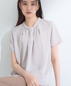 【インディヴィ/INDIVI】の【接触冷感/UVケア】モノグラムボウタイブラウス 人気、トレンドファッション・服の通販 founy(ファニー) ファッション Fashion レディースファッション Fashion for Women トップス・カットソー Cut & Sew Tops シャツ・ブラウス・オフィスカジュアル Elegant Blouses & Button-Ups おすすめ Recommended / Our Picks インナー Innerwear シンプル Simple, Minimal ジャケット Jacket, Outerwear ジョーゼット Georgette, Semi-Sheer Fabric セレモニー Ceremony プリント Print, Printed Pattern ヴィンテージ Vintage Style ビジネス 仕事 通勤 Business / Work / Commuting thumbnail ライトベージュ|ID: prp329100004648264 ipo3291000000033558782