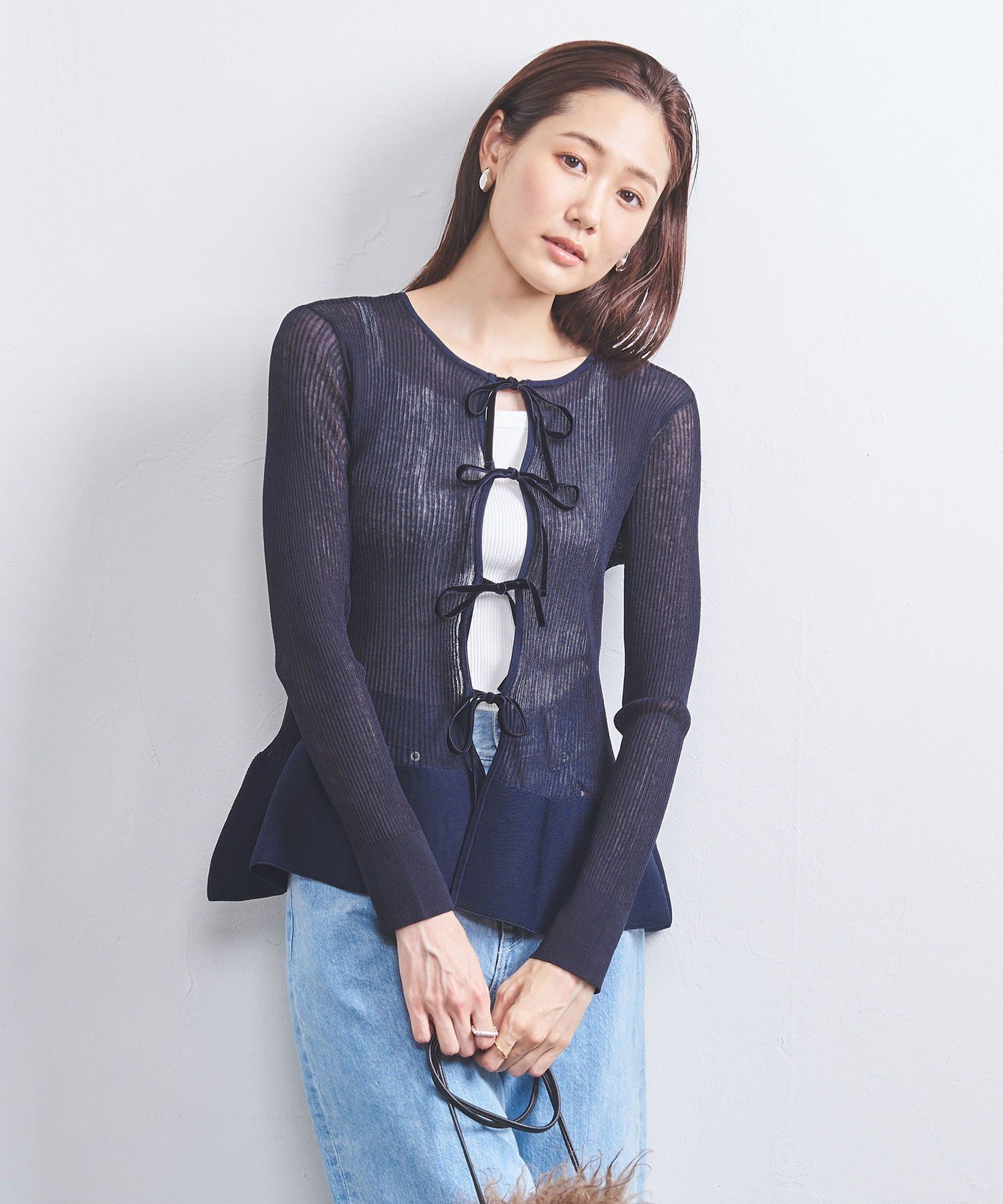 【ユナイテッドアローズ/UNITED ARROWS】の18G シアー ベルベットリボン カーディガン 人気、トレンドファッション・服の通販 founy(ファニー) 　ファッション　Fashion　レディースファッション　Fashion for Women　トップス・カットソー　Cut & Sew Tops　カーディガン・羽織り　Layered Style Cardigans　おすすめ　Recommended / Our Picks　カーディガン　Cardigan, Knitwear　シアー　Sheer, See-Through　セットアップ　Set-Up, Coordinated Outfit　デニム　Denim, Jeans Material　バランス　Balance, Style Balance　ベルベット　Velvet, Velvety　ペプラム　Peplum, Flared Hem　リボン　Ribbon, Bow　リラックス　Relax, Relaxed Fit　 other-1|ID: prp329100004648294 ipo3291000000033559142