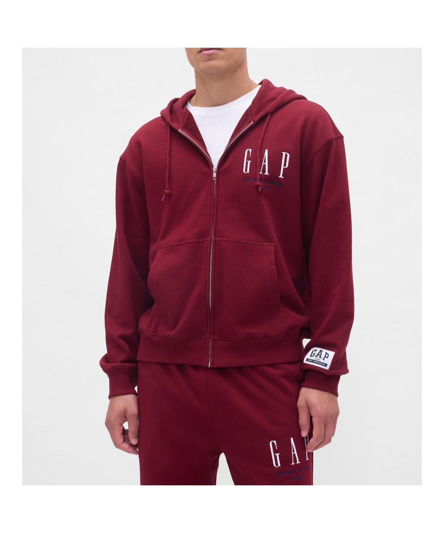 【ギャップ/GAP】の30th アニバーサリー ヘビーウェイト フレンチテリー GAPロゴ ジップアップパーカー インテリア・キッズ・メンズ・レディースファッション・服の通販 founy(ファニー) 　ファッション　Fashion　レディースファッション　Fashion for Women　トップス・カットソー　Cut & Sew Tops　レディースパーカー・カジュアルフーディー　Casual Hoodies & Sweatshirts　ダウン　Down, Puffer　ドローコード　Drawcord, Drawstring Cord　人気　Popular, Best Seller　長袖　Long Sleeve, Full Sleeve　フィット　Fit, Slim Fit　フレンチ　French, French Style　フロント　Front, Front Design　ポケット　Pocket, Pocket Detail　ループ　Loop, Loop Knit　おすすめ　Recommended / Our Picks　RED_DELICIOUS|ID: prp329100004648343 ipo3291000000033823973