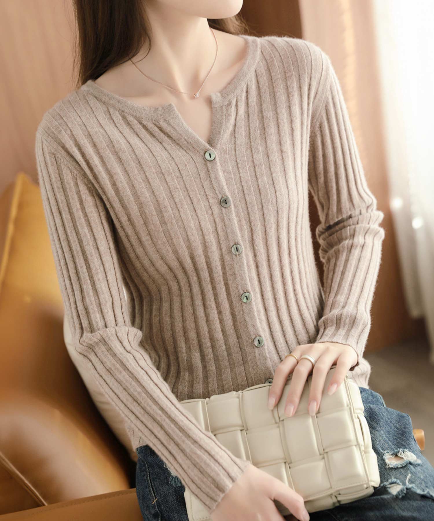 【アミュレット/Amulet】の【Amulet】リブニットカーディガン インテリア・キッズ・メンズ・レディースファッション・服の通販 founy(ファニー) 　ファッション　Fashion　レディースファッション　Fashion for Women　トップス・カットソー　Cut & Sew Tops　ニット　Knit Tops & Sweaters　カーディガン・羽織り　Layered Style Cardigans　ストレート　Straight, Straight Cut　デニム　Denim, Jeans Material　ベージュ|ID: prp329100004648426 ipo3291000000033561003