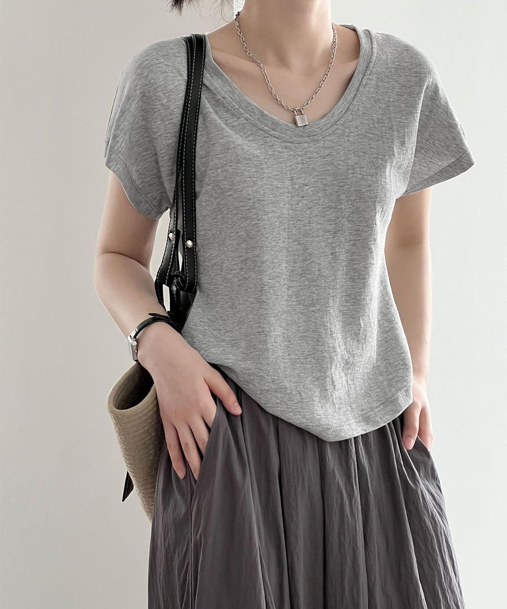 【ミニミニストア/miniministore】のUネックカットソー 韓国風 半袖Tシャツ インテリア・キッズ・メンズ・レディースファッション・服の通販 founy(ファニー) 　ファッション　Fashion　レディースファッション　Fashion for Women　トップス・カットソー　Cut & Sew Tops　シャツ・ブラウス・オフィスカジュアル　Elegant Blouses & Button-Ups　ロングTシャツ・Tシャツ　Longline T-Shirts & Tees　カットソー・ベーシックTシャツ　Cut-and-Sewn Tops / Stretch Tees & Basics　カットソー　Cut and Sewn Top　サマー　Summer, Summer Style　デニム　Denim, Jeans Material　ベーシック　Basic, Essential　半袖　Short Sleeve, Half Sleeve　夏　Summer　無地　Plain, Solid Color　ビジネス 仕事 通勤　Business / Work / Commuting　グレー|ID: prp329100004648446 ipo3291000000033561209
