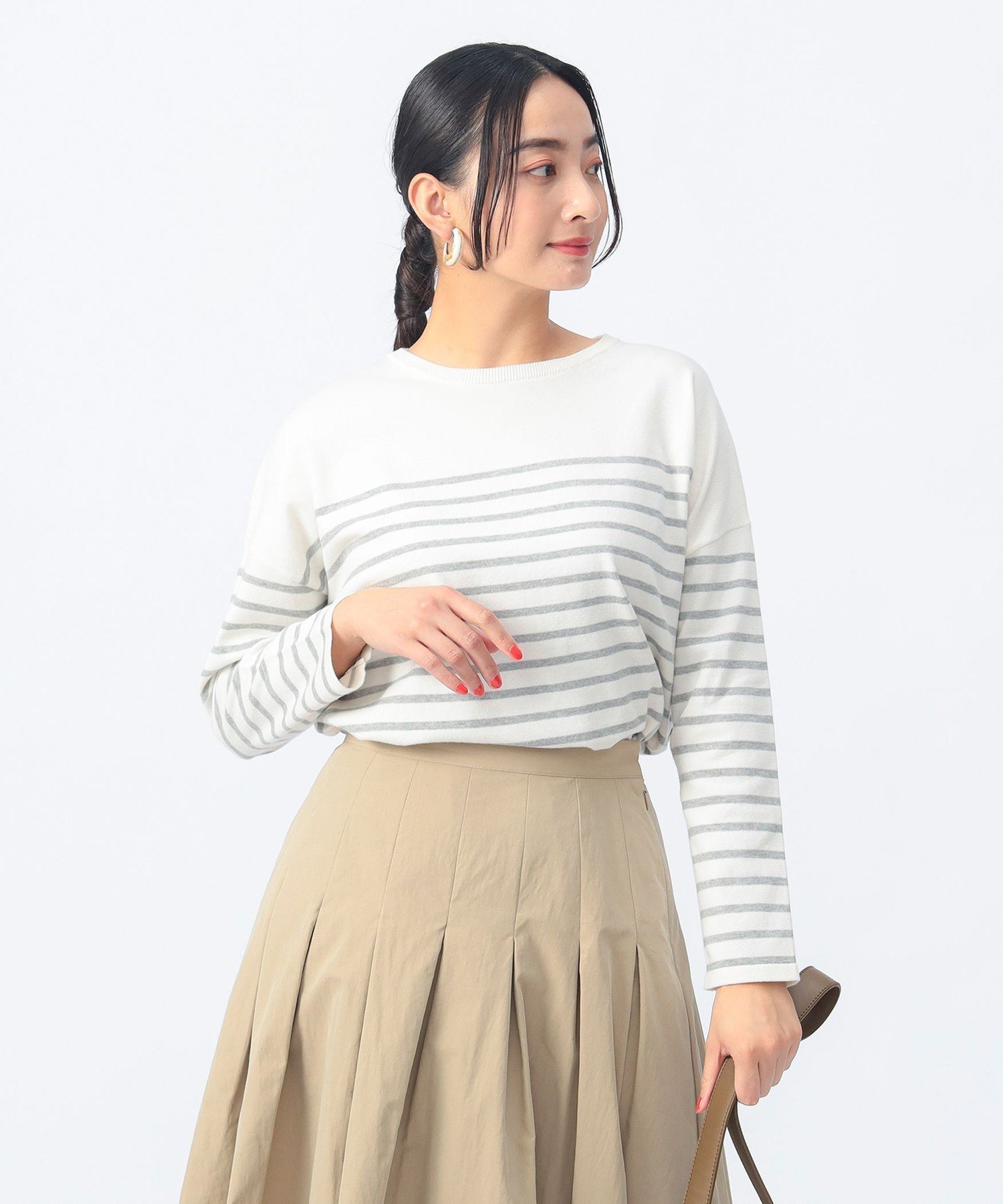 【ビームス ハート/BEAMS HEART】の【秋まで使える】ニットソー ボーダー プルオーバー 25SS(手洗い可能) 長袖 カットソー インテリア・キッズ・メンズ・レディースファッション・服の通販 founy(ファニー) 　ファッション　Fashion　レディースファッション　Fashion for Women　トップス・カットソー　Cut & Sew Tops　ニット　Knit Tops & Sweaters　カジュアルプルオーバー・ニットトップス　Pullovers & Knit Tops / Casual Pullovers　カットソー・ベーシックTシャツ　Cut-and-Sewn Tops / Stretch Tees & Basics　秋　Autumn　カットソー　Cut and Sewn Top　サロペット　Overalls, Salopette　シンプル　Simple, Minimal　ジャケット　Jacket, Outerwear　スラックス　Slacks, Dress Pants　スリット　Slit, Slit Detail　デニム　Denim, Jeans Material　ニットソー　Knit-Sewn, Cut & Sew Knit　人気　Popular, Best Seller　長袖　Long Sleeve, Full Sleeve　フレア　Flare, Flared　ボーダー　Border, Stripe　リラックス　Relax, Relaxed Fit　おすすめ　Recommended / Our Picks　エレガント 上品　Elegant　2025年　2025　2025春夏・S/S　Spring/Summer 2025 SS25　OFF×GREY|ID: prp329100004648455 ipo3291000000033561409