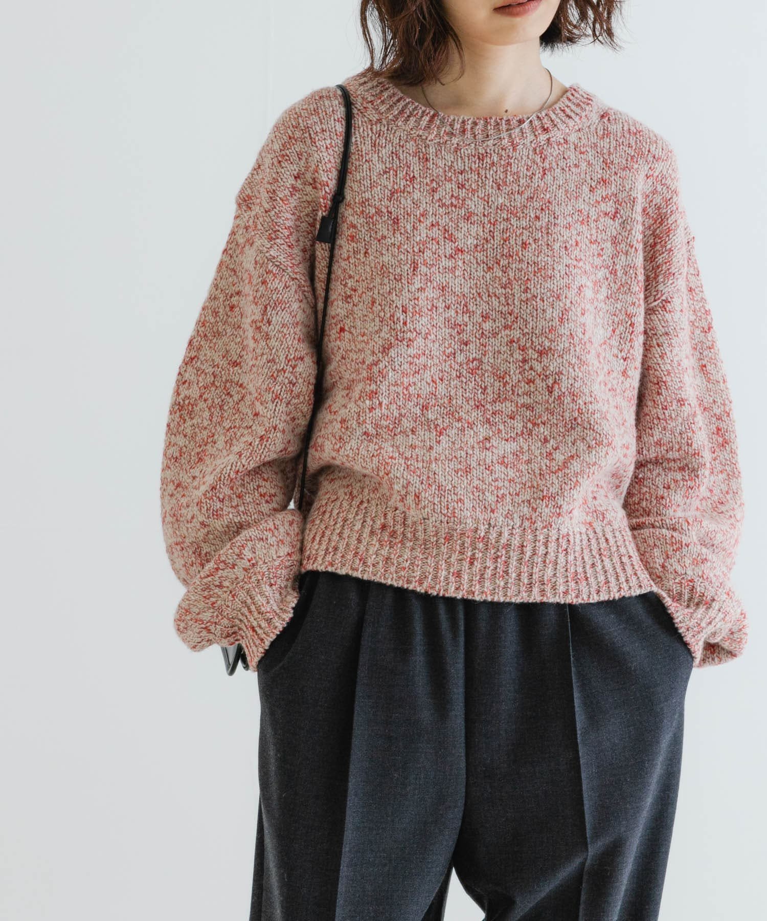 【アーバンリサーチ/URBAN RESEARCH】の『WEB限定』カラーメランジエアリークルーネックニット インテリア・キッズ・メンズ・レディースファッション・服の通販 founy(ファニー) 　ファッション　Fashion　レディースファッション　Fashion for Women　トップス・カットソー　Cut & Sew Tops　ニット　Knit Tops & Sweaters　2024年　2024　2024-2025秋冬・A/W　Autumn/Winter 2024–25 AW24–25　冬　Winter / This Winter　ショート　Short, Short Length　スラックス　Slacks, Dress Pants　デニム　Denim, Jeans Material　メランジ　Melange, Mixed Yarn　A/W・秋冬　Autumn/Winter　OMLxRED|ID: prp329100004648493 ipo3291000000033561864