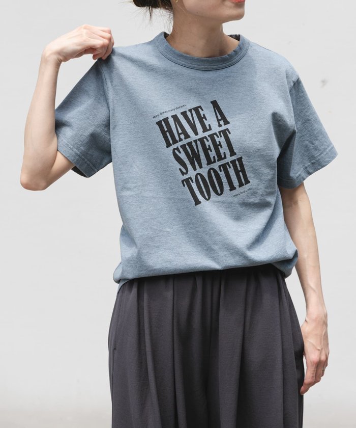 【アーバンリサーチ ドアーズ/URBAN RESEARCH DOORS】のFORK SPOON オーバーダイロゴTシャツ インテリア・キッズ・メンズ・レディースファッション・服の通販 founy(ファニー) https://founy.com/ ファッション Fashion レディースファッション Fashion for Women トップス・カットソー Cut & Sew Tops シャツ・ブラウス・オフィスカジュアル Elegant Blouses & Button-Ups ロングTシャツ・Tシャツ Longline T-Shirts & Tees 2025年 2025 2025春夏・S/S Spring/Summer 2025 SS25 ベーシック Basic, Essential ユーズド Used, Vintage-Look 人気 Popular, Best Seller 夏 Summer S/S・春夏 SS, Spring/Summer, Warm Season 秋 Autumn |ID: prp329100004648523 ipo3291000000033562247