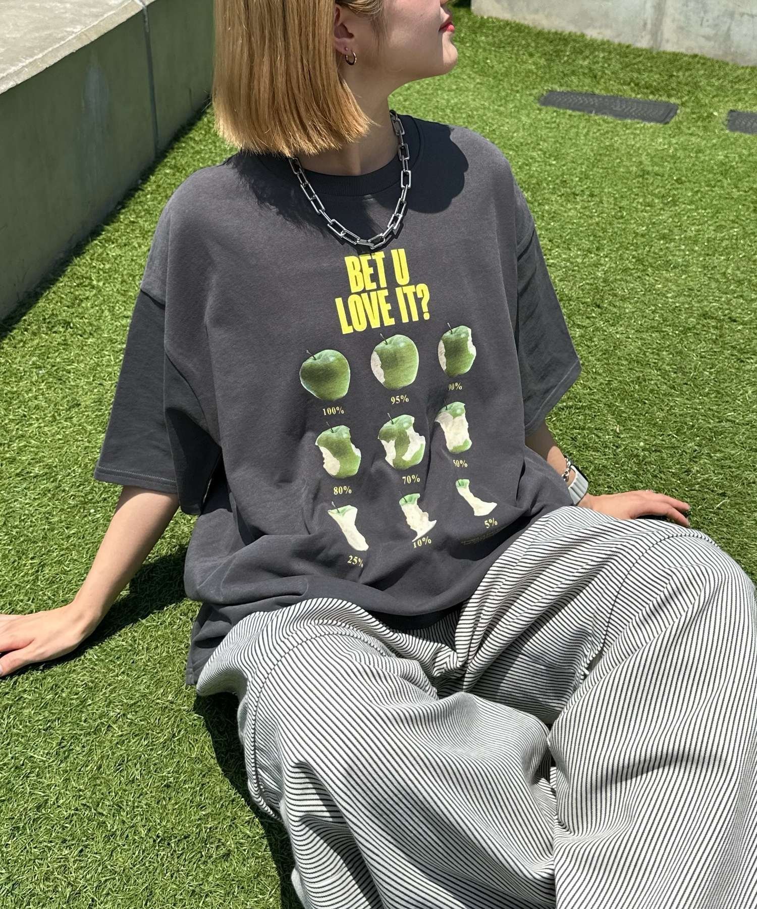 【ページボーイ/PAGEBOY】の【PBLIM】ラインアップルTシャツ 人気、トレンドファッション・服の通販 founy(ファニー) 　ファッション　Fashion　レディースファッション　Fashion for Women　トップス・カットソー　Cut & Sew Tops　シャツ・ブラウス・オフィスカジュアル　Elegant Blouses & Button-Ups　ロングTシャツ・Tシャツ　Longline T-Shirts & Tees　グラフィック　Graphic, Graphic Design　スラックス　Slacks, Dress Pants　デニム　Denim, Jeans Material　トレンド　Trend, Trending Now　フロント　Front, Front Design　プリント　Print, Printed Pattern　ワイド　Wide, Wide Fit　 other-1|ID: prp329100004648529 ipo3291000000033562324