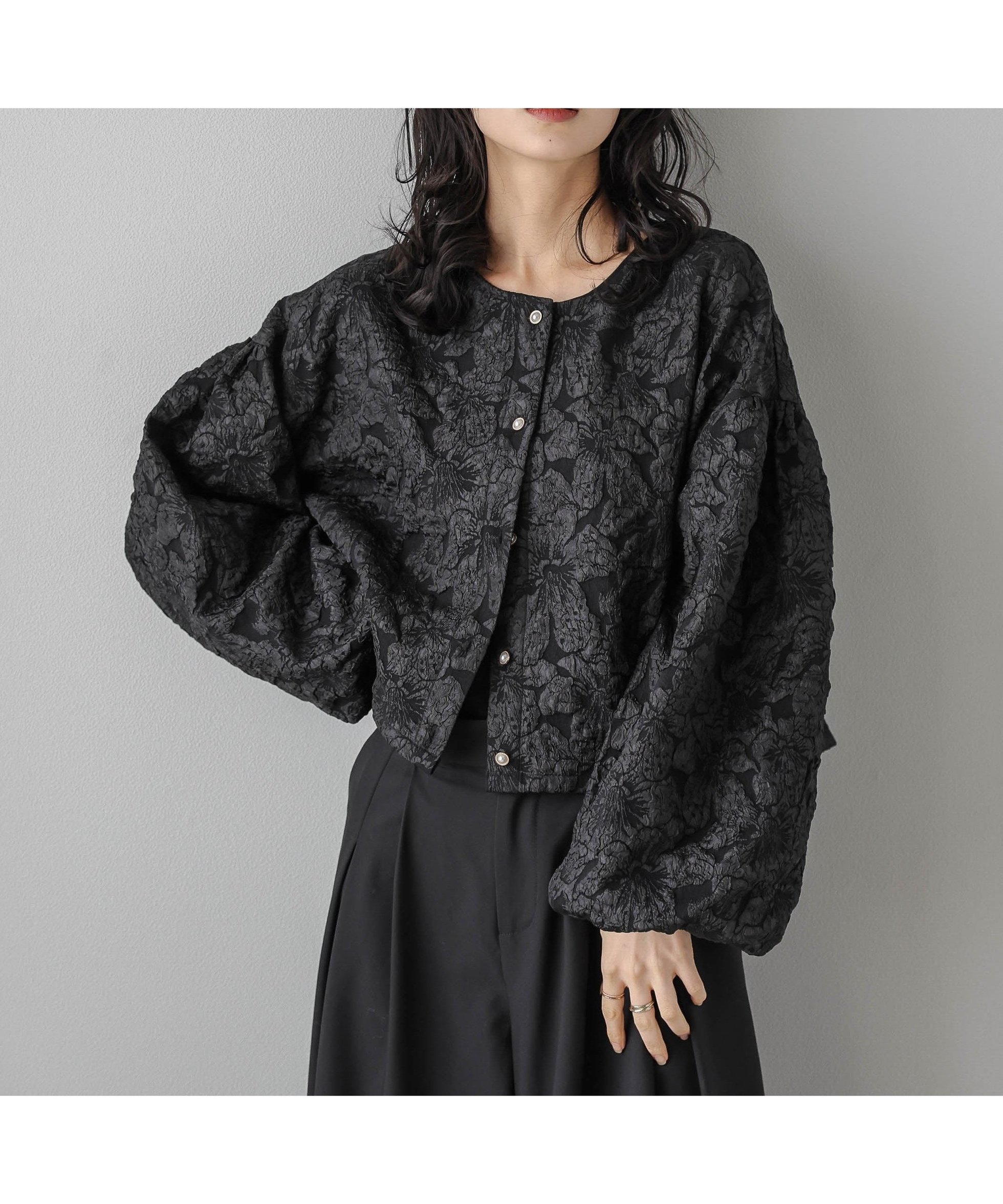 【ラジュール/Lajour】のふくれジャガードブルゾン インテリア・キッズ・メンズ・レディースファッション・服の通販 founy(ファニー) 　ファッション　Fashion　レディースファッション　Fashion for Women　アウター　Coat / Outerwear Collection　ブルゾンジャケット・スポーティアウター　Blouson Jackets　クラシカル　Classical, Vintage-Inspired　ショルダー　Shoulder, Shoulder Strap　スリーブ　Sleeve, Long Sleeve / Short Sleeve　ドロップ　Drop Shoulder, Dropped Style　バルーン　Balloon, Balloon Silhouette　パール　Pearl, Pearl Accent　フェミニン　Feminine, Girly　ブルゾン　Blouson, Bomber Jacket　ヴィンテージ　Vintage Style　エレガント 上品　Elegant　ブラック|ID: prp329100004648674 ipo3291000000033566122