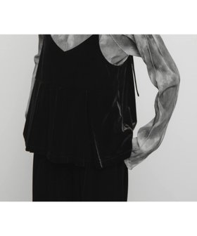 【ケービーエフ/KBF / URBAN RESEARCH】のマーブルメローデザイントップス 人気、トレンドファッション・服の通販 founy(ファニー) ファッション Fashion レディースファッション Fashion for Women トップス・カットソー Cut & Sew Tops 2025年 2025 2025-2026秋冬・A/W Autumn/Winter 2025–26 AW25–26 冬 Winter / This Winter インナー Innerwear キャミワンピース Cami Dress, Slip Dress シアー Sheer, See-Through プリント Print, Printed Pattern プリーツ Pleats, Pleated マーブル Marble, Marble Pattern 切替 Switching, Contrast Panel A/W・秋冬 Autumn/Winter |ID:prp329100004648718