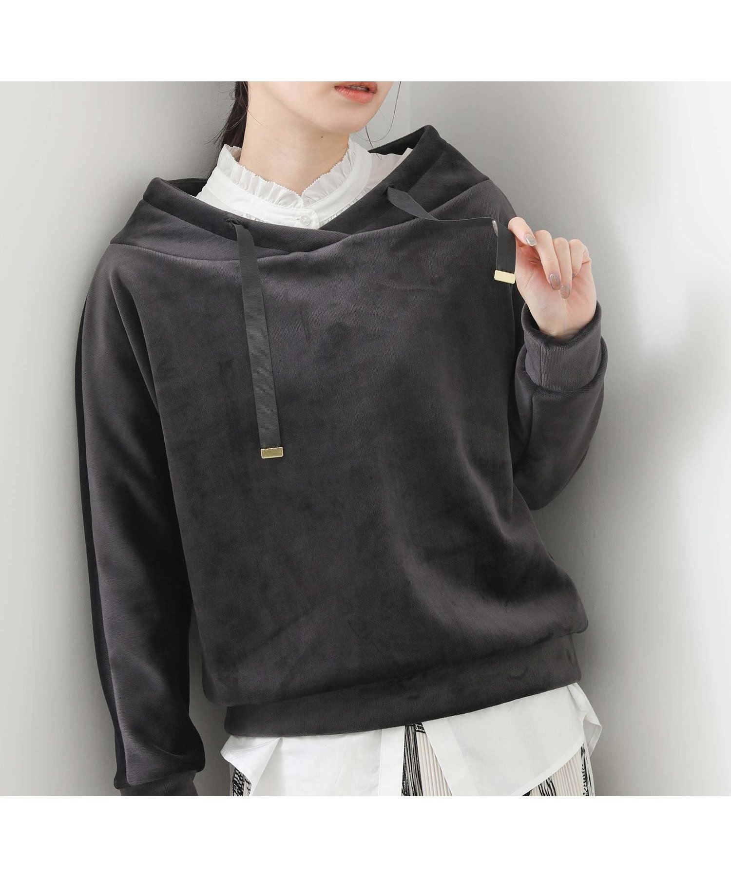 【グレディブリリアン/Gready Brilliant】のベロアリブクロスワイドネックプルオーバー 人気、トレンドファッション・服の通販 founy(ファニー) 　ファッション　Fashion　レディースファッション　Fashion for Women　トップス・カットソー　Cut & Sew Tops　カジュアルプルオーバー・ニットトップス　Pullovers & Knit Tops / Casual Pullovers　ベロアトップス　Velour Tops / Velvet-Look Items　おすすめ　Recommended / Our Picks　インナー　Innerwear　ウォーム　Warm Fabric　コンパクト　Compact, Small Size　バランス　Balance, Style Balance　フェミニン　Feminine, Girly　 other-1|ID: prp329100004648724 ipo3291000000033568028