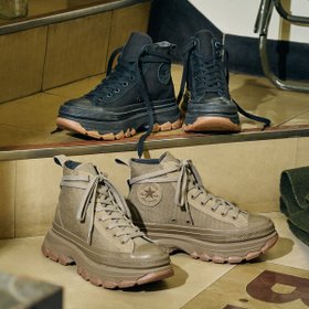 【コンバース/CONVERSE】 【CONVERSE 公式】ALL STAR TREKWAVE BT HI/【コンバース 公式】オールスター トレックウエーブ BT HI人気、トレンドファッション・服の通販 founy(ファニー) ファッション Fashion レディースファッション Fashion for Women インソール Shoe Insole クラシック Classic, Timeless Style コンビ Combo, Combination Style シューズ Shoes, Footwear ループ Loop, Loop Knit 厚底 Platform Shoes 定番 Standard, Basic Item |ID:prp329100004648799