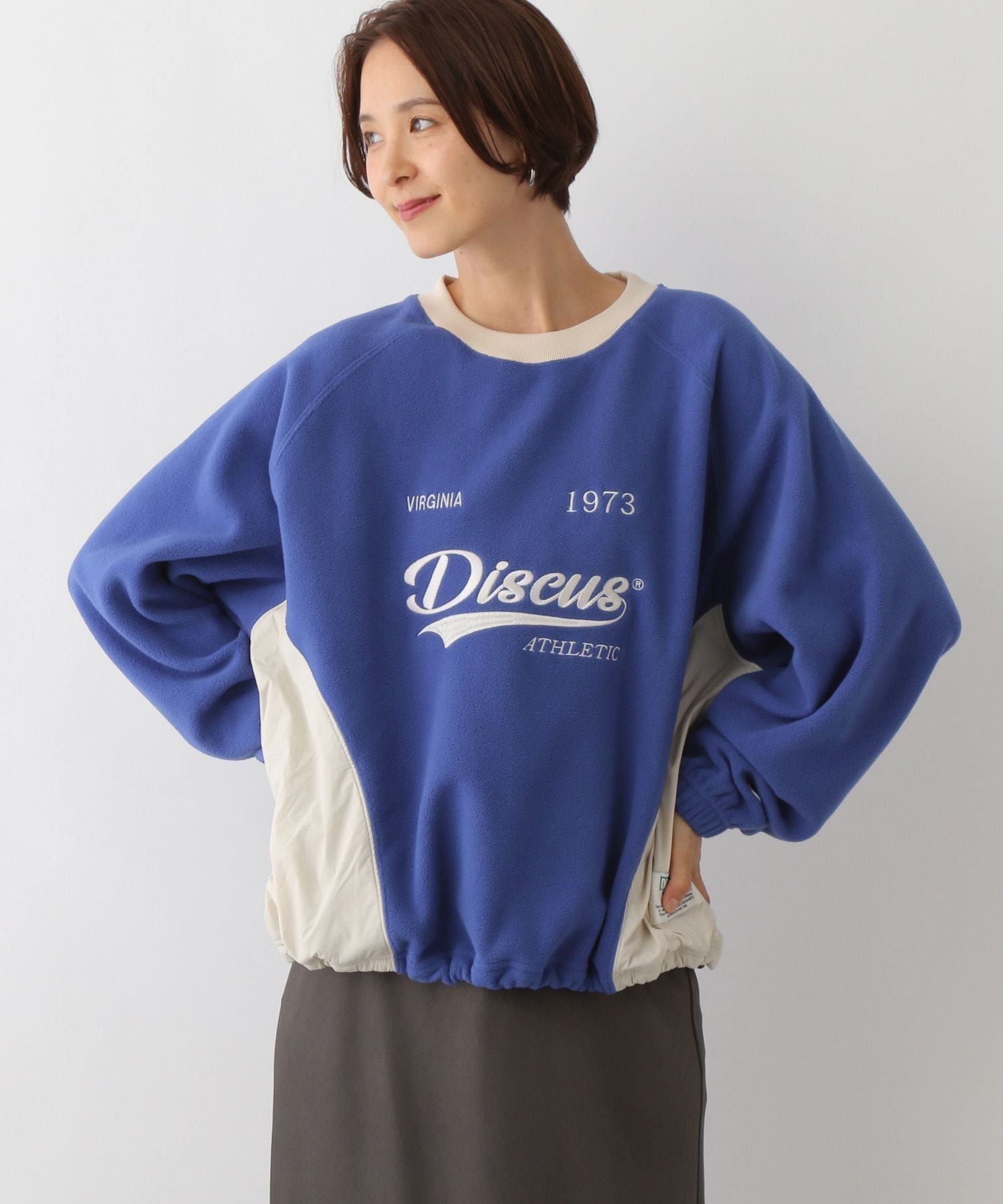 【レプシィム ローリーズファーム/LEPSIM LOWRYS FARM】の【DISCUS/ディスカス】ロゴフリースプルオーバー インテリア・キッズ・メンズ・レディースファッション・服の通販 founy(ファニー) 　ファッション　Fashion　レディースファッション　Fashion for Women　トップス・カットソー　Cut & Sew Tops　カジュアルプルオーバー・ニットトップス　Pullovers & Knit Tops / Casual Pullovers　おすすめ　Recommended / Our Picks　スニーカー　Sneakers, Trainers　スポーツ　Sports, Activewear　フレア　Flare, Flared　モチーフ　Motif, Design Theme　ブルー85|ID: prp329100004648818 ipo3291000000033570057