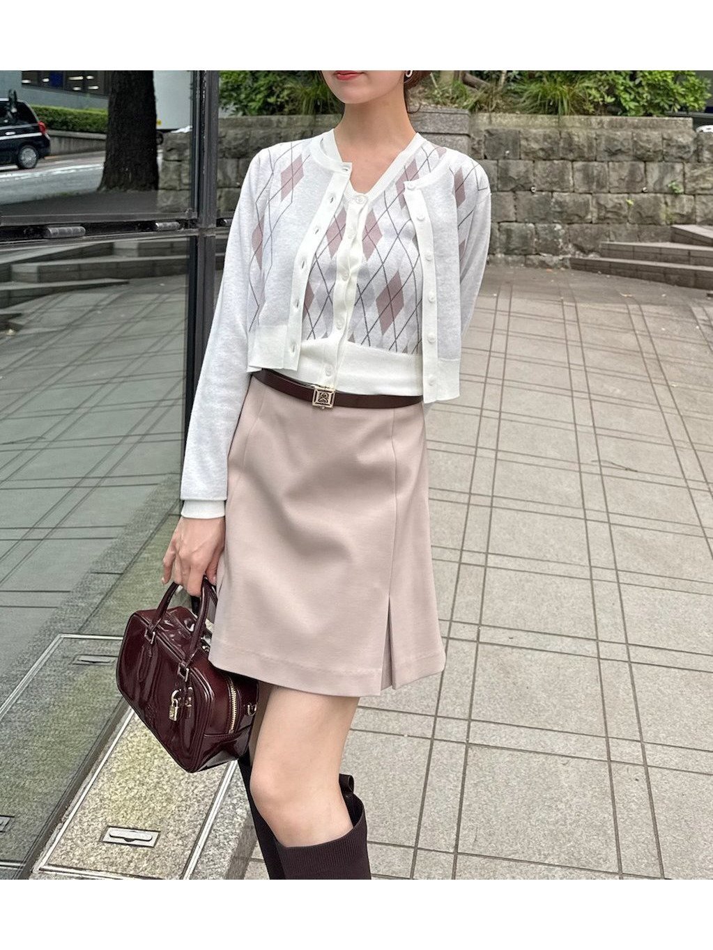 【スナイデル/SNIDEL】のベルト付きボックスミニスカショ インテリア・キッズ・メンズ・レディースファッション・服の通販 founy(ファニー) 　ファッション　Fashion　レディースファッション　Fashion for Women　ベルト&ウエストマーク　Belts & Waist Accessories　おすすめ　Recommended / Our Picks　ウェーブ　Wavy Pattern　シンプル　Simple, Minimal　ボックス　Boxy, Box Shape　ループ　Loop, Loop Knit　エレガント 上品　Elegant　今季　This Season, Current Season　BEG[037]|ID: prp329100004649394 ipo3291000000033580915