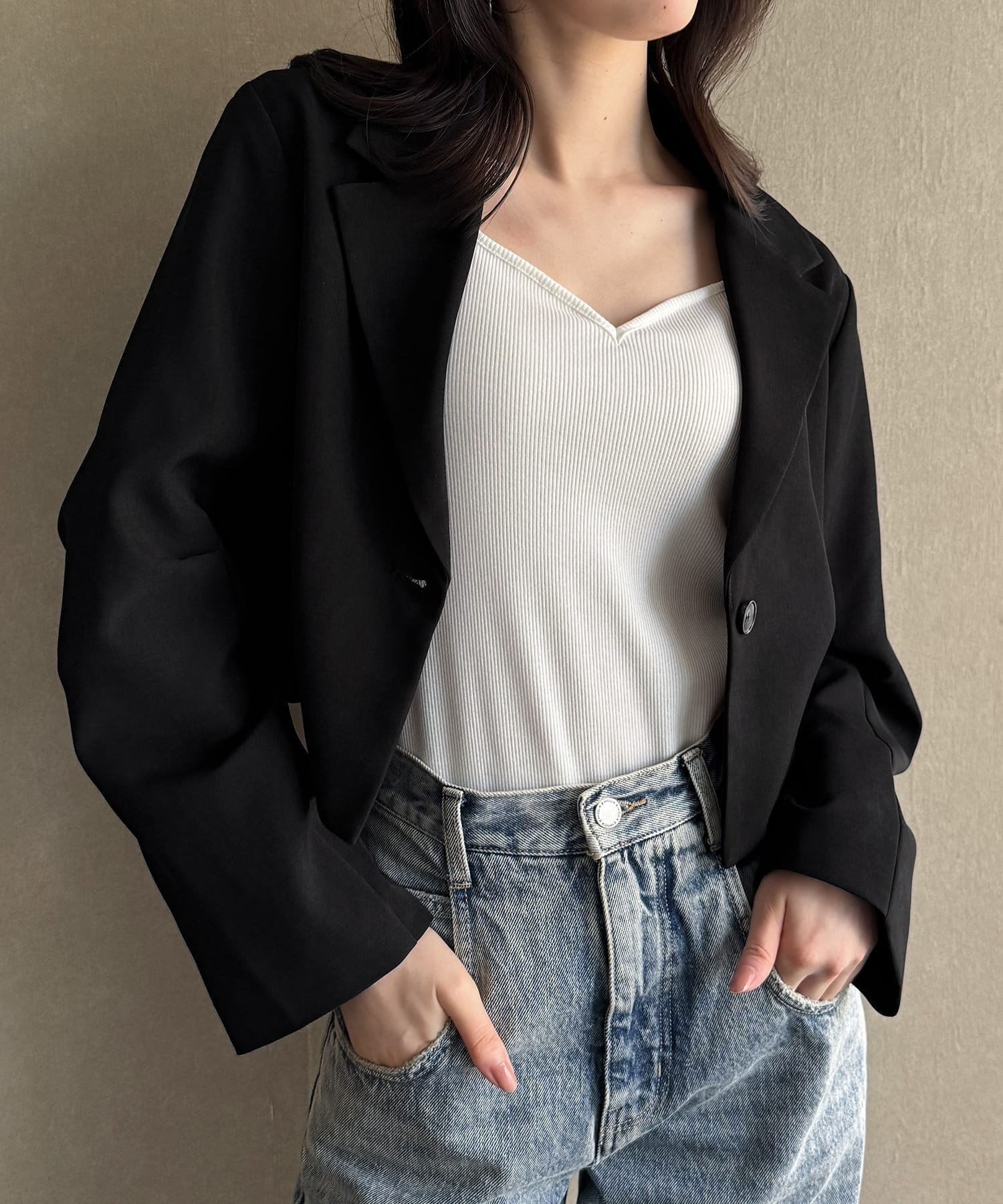 【ジュノア/JUNOAH】のタックスリーブショートジャケット 人気、トレンドファッション・服の通販 founy(ファニー) 　ファッション　Fashion　レディースファッション　Fashion for Women　アウター　Coat / Outerwear Collection　レディースジャケット・軽アウター　Jackets　 other-1|ID: prp329100004649444 ipo3291000000033581321