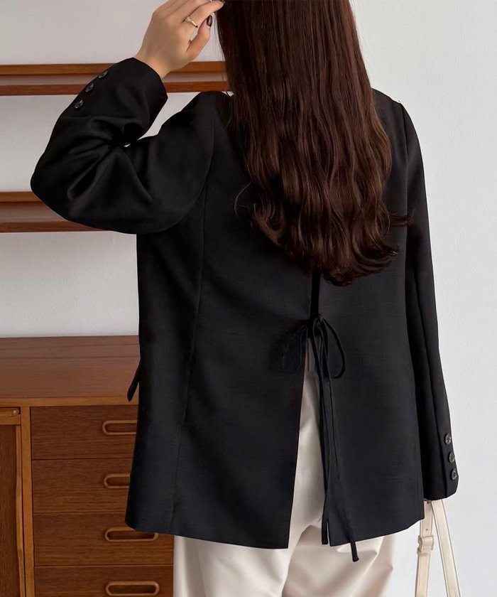【ジュノア/JUNOAH】のcallautia バックリボンテーラードジャケット インテリア・キッズ・メンズ・レディースファッション・服の通販 founy(ファニー) https://founy.com/ ファッション Fashion レディースファッション Fashion for Women アウター Coat / Outerwear Collection レディースジャケット・軽アウター Jackets テーラードジャケット / 通勤・きれいめスタイル Tailored Jackets & Blazers |ID: prp329100004649450 ipo3291000000033898192