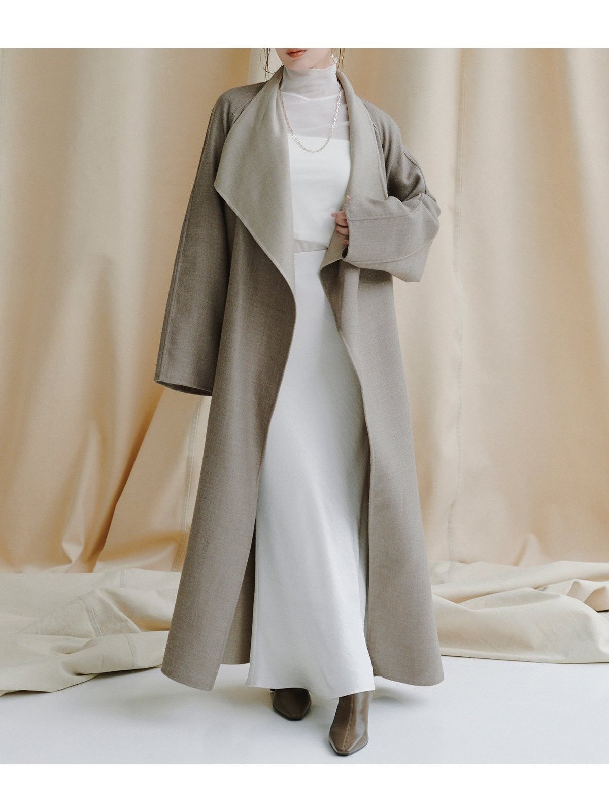 【アニュアンス/anuans】のウールリバーオーバーロングコート インテリア・キッズ・メンズ・レディースファッション・服の通販 founy(ファニー) 　ファッション　Fashion　レディースファッション　Fashion for Women　アウター　Coat / Outerwear Collection　コート・ロングコート・ピーコート　Long Coats, Peacoats & More　ショール　Shawl, Wrap　フィット　Fit, Slim Fit　マニッシュ　Mannish, Boyish　ラグジュアリー　Luxury, Elegant　リバーシブル　Reversible, Two-Sided　ロング　Long, Long-Length　BEIGE|ID: prp329100004649463 ipo3291000000033827083
