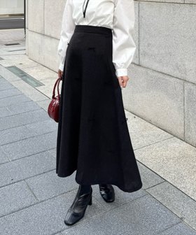 【クリア/clear】のリボンモチーフツイードロングフレアスカート 人気、トレンドファッション・服の通販 founy(ファニー) ファッション Fashion レディースファッション Fashion for Women スカート Skirts Aライン・フレアスカート A-Line & Flared Skirts おすすめ Recommended / Our Picks ショート Short, Short Length ツイード Twill, Twill Weave トレンド Trend, Trending Now フレア Flare, Flared リボン Ribbon, Bow A/W・秋冬 Autumn/Winter |ID:prp329100004649498