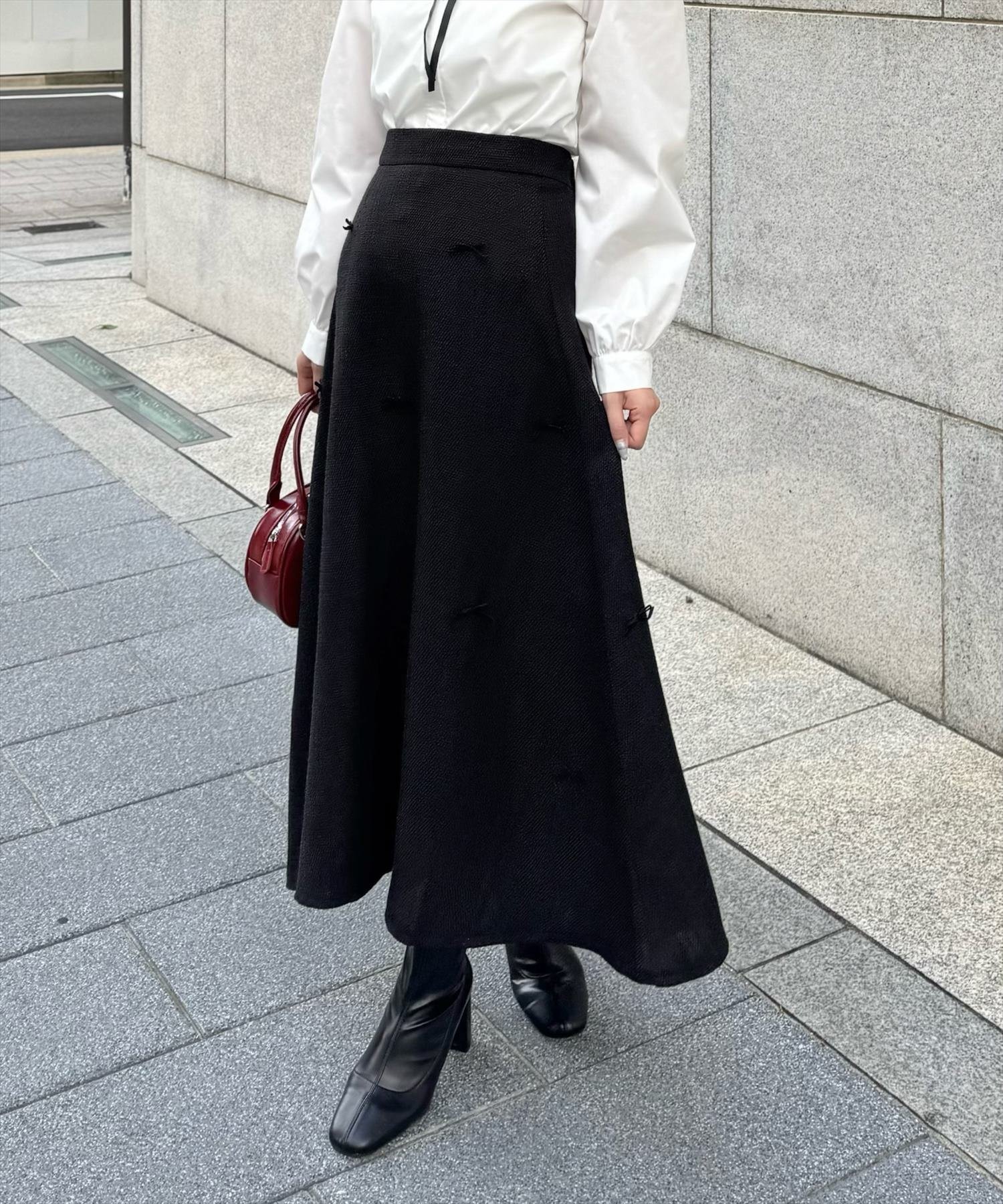 【クリア/clear】のリボンモチーフツイードロングフレアスカート インテリア・キッズ・メンズ・レディースファッション・服の通販 founy(ファニー) 　ファッション　Fashion　レディースファッション　Fashion for Women　スカート　Skirts　Aライン・フレアスカート　A-Line & Flared Skirts　おすすめ　Recommended / Our Picks　ショート　Short, Short Length　ツイード　Twill, Twill Weave　トレンド　Trend, Trending Now　フレア　Flare, Flared　リボン　Ribbon, Bow　A/W・秋冬　Autumn/Winter　BK|ID: prp329100004649498 ipo3291000000033581832