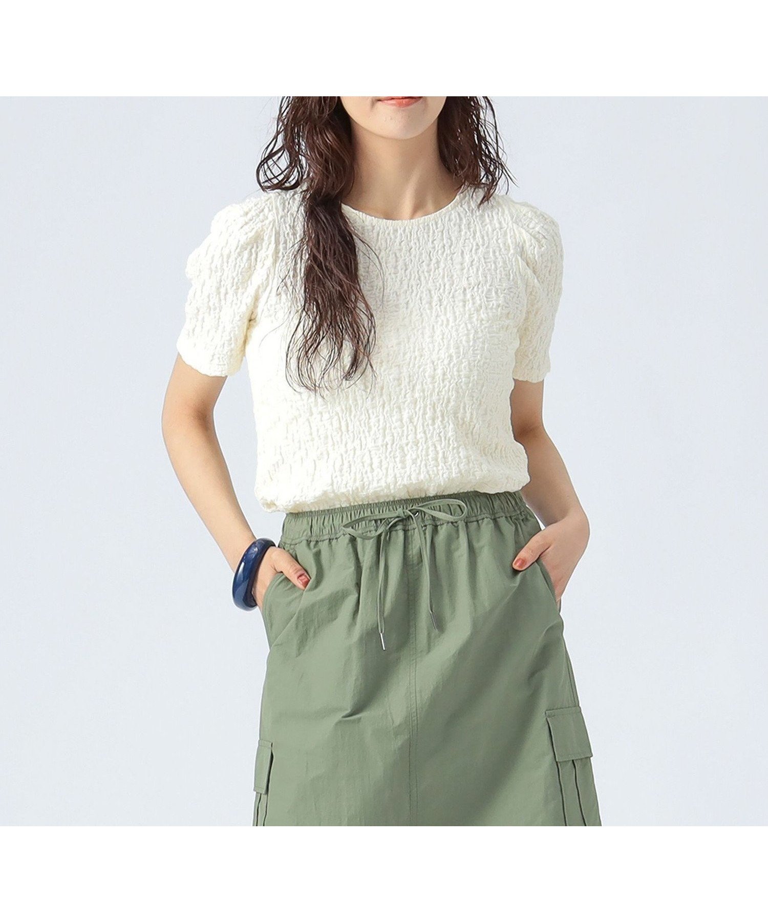 【ビームス ハート/BEAMS HEART】のボリュームスリーブ プルオーバー インテリア・キッズ・メンズ・レディースファッション・服の通販 founy(ファニー) 　ファッション　Fashion　レディースファッション　Fashion for Women　トップス・カットソー　Cut & Sew Tops　カジュアルプルオーバー・ニットトップス　Pullovers & Knit Tops / Casual Pullovers　ボリューム袖・フリルスリーブブラウス　Voluminous & Ruffle Sleeves / Puffy Sleeve Tops　おすすめ　Recommended / Our Picks　インナー　Innerwear　カットソー　Cut and Sewn Top　キャミソール　Camisole, Spaghetti Strap Top　コンパクト　Compact, Small Size　サロペット　Overalls, Salopette　スリーブ　Sleeve, Long Sleeve / Short Sleeve　デニム　Denim, Jeans Material　フェミニン　Feminine, Girly　OFF WHITE|ID: prp329100004649600 ipo3291000000033584690
