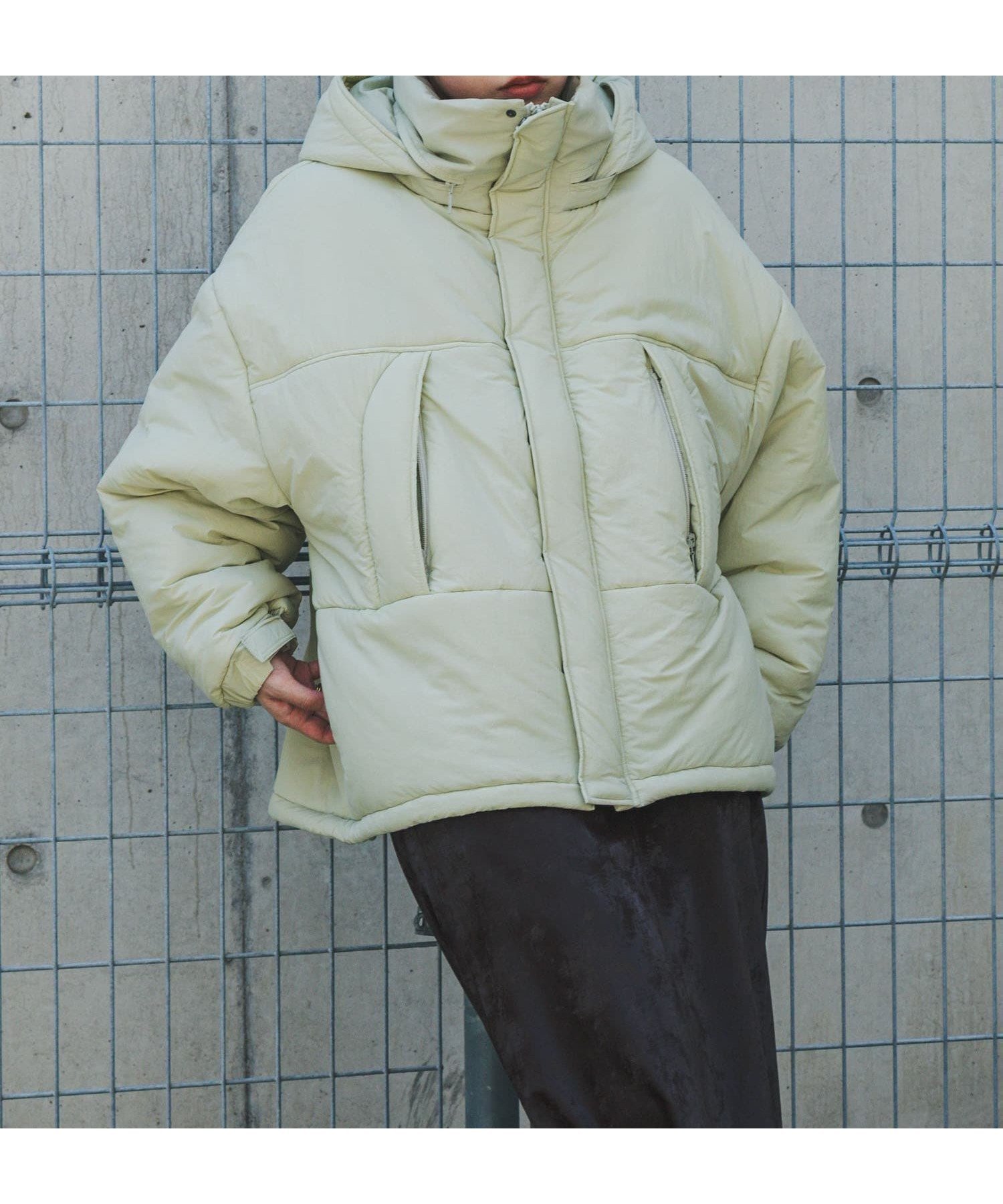 【センスオブプレイス/SENSE OF PLACE by URBAN RESEARCH】の『2WAY仕様/撥水』『UR TECH』モンスターブルゾン インテリア・キッズ・メンズ・レディースファッション・服の通販 founy(ファニー) 　ファッション　Fashion　レディースファッション　Fashion for Women　アウター　Coat / Outerwear Collection　ブルゾンジャケット・スポーティアウター　Blouson Jackets　2025年　2025　2025-2026秋冬・A/W　Autumn/Winter 2025–26 AW25–26　冬　Winter / This Winter　スタンド　Stand Collar, Upright Stand　ブルゾン　Blouson, Bomber Jacket　A/W・秋冬　Autumn/Winter　Y.BEIGE|ID: prp329100004649611 ipo3291000000034821838