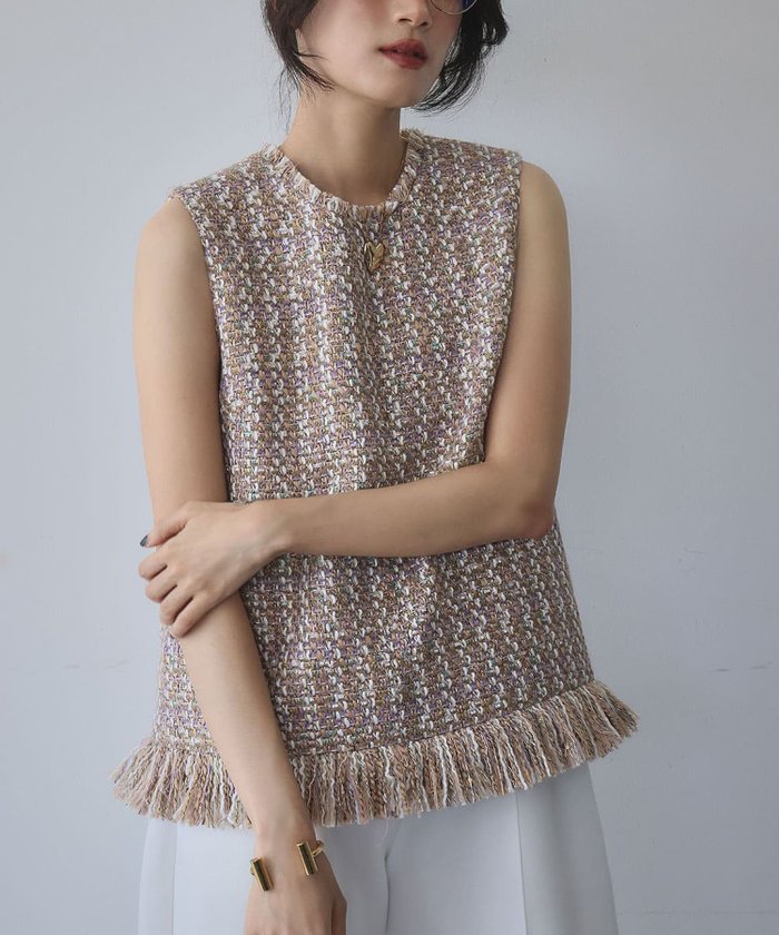 【ガール/GIRL】のミックスツイード フリンジ ノースリーブ ベスト インテリア・キッズ・メンズ・レディースファッション・服の通販 founy(ファニー) https://founy.com/ ファッション Fashion レディースファッション Fashion for Women アウター Coat / Outerwear Collection トップス・カットソー Cut & Sew Tops キャミソール&ノースリーブ Camisoles & Sleeveless Tops ベスト&ジレ / 重ね着スタイル Vests & Gilets ダウン Down, Puffer ツイード Twill, Twill Weave ノースリーブ Sleeveless, No-Sleeve フリンジ Fringe, Tassel ベスト Vest, Waistcoat ボトム Bottoms, Lower Wear ミックス Mix, Mixed Style エレガント 上品 Elegant |ID: prp329100004649730 ipo3291000000033587564