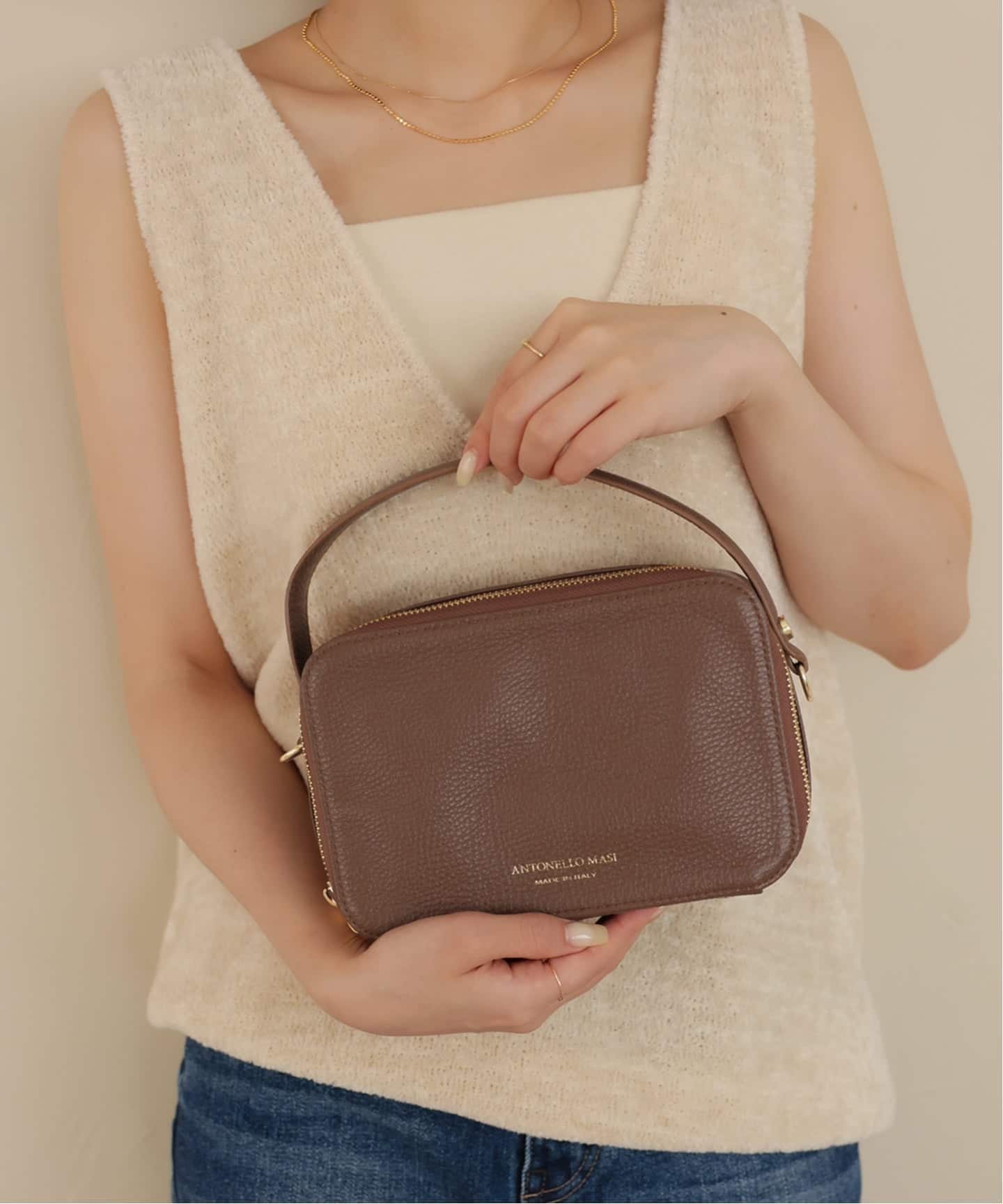 【スローブ イエナ/SLOBE IENA】のANTONELLO MASI/アントネッロマージ SLOBE別注 レザーハンドルバッグ インテリア・キッズ・メンズ・レディースファッション・服の通販 founy(ファニー) 　ファッション　Fashion　レディースファッション　Fashion for Women　バッグ　Bags　別注　Limited Edition, Custom Order　ブラウン|ID: prp329100004649774 ipo3291000000033588363