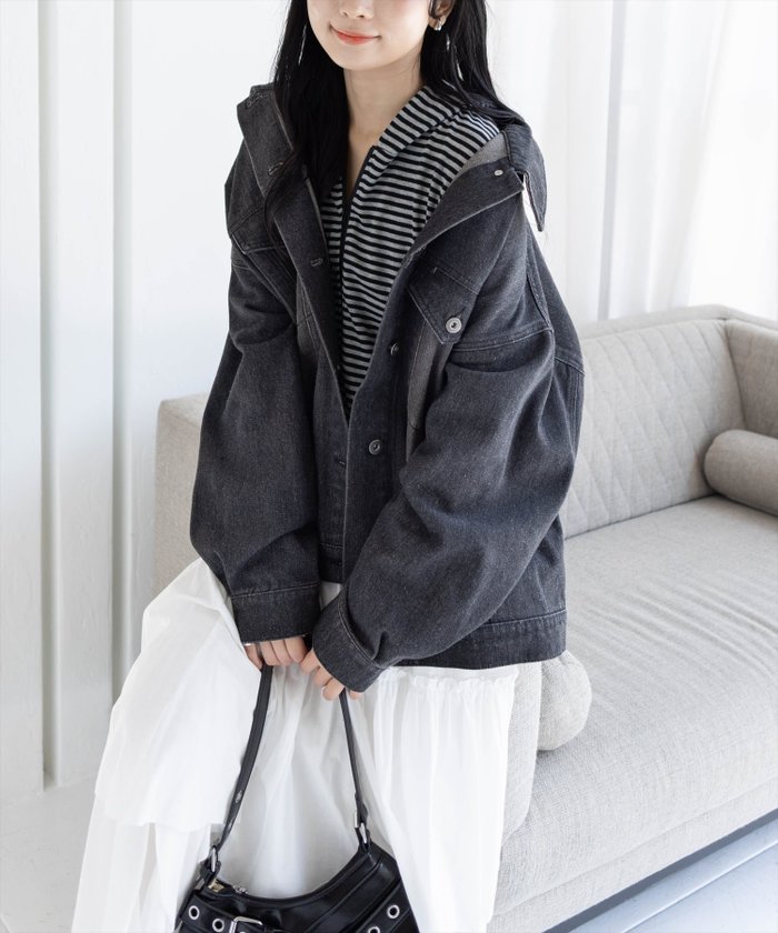 【クリア/clear】のオーバーサイズデニムジャケット インテリア・キッズ・メンズ・レディースファッション・服の通販 founy(ファニー) https://founy.com/ ファッション Fashion レディースファッション Fashion for Women アウター Coat / Outerwear Collection レディースジャケット・軽アウター Jackets デニムジャケット / カジュアルアウター Denim Jackets おすすめ Recommended / Our Picks カーゴパンツ Cargo Pants, Utility Pants ショート Short, Short Length ジャケット Jacket, Outerwear スニーカー Sneakers, Trainers デニム Denim, Jeans Material バランス Balance, Style Balance パーカー Hoodie, Parka ベーシック Basic, Essential ポケット Pocket, Pocket Detail |ID: prp329100004650100 ipo3291000000033592690
